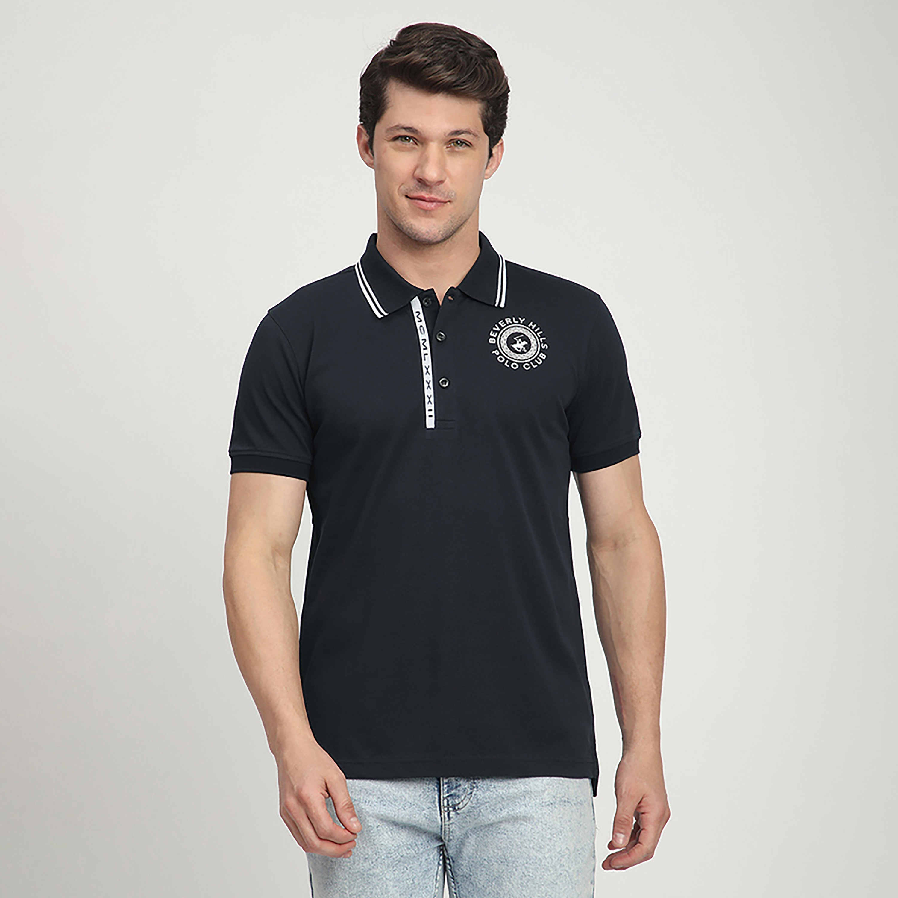 تي شيرت بولو رجالي بأكمام قصيرة وياقة مطرزة بشعار من بيفرلي هيلز بولو كلوب-men-clothing-tshirtsandpolos-polos-image-1