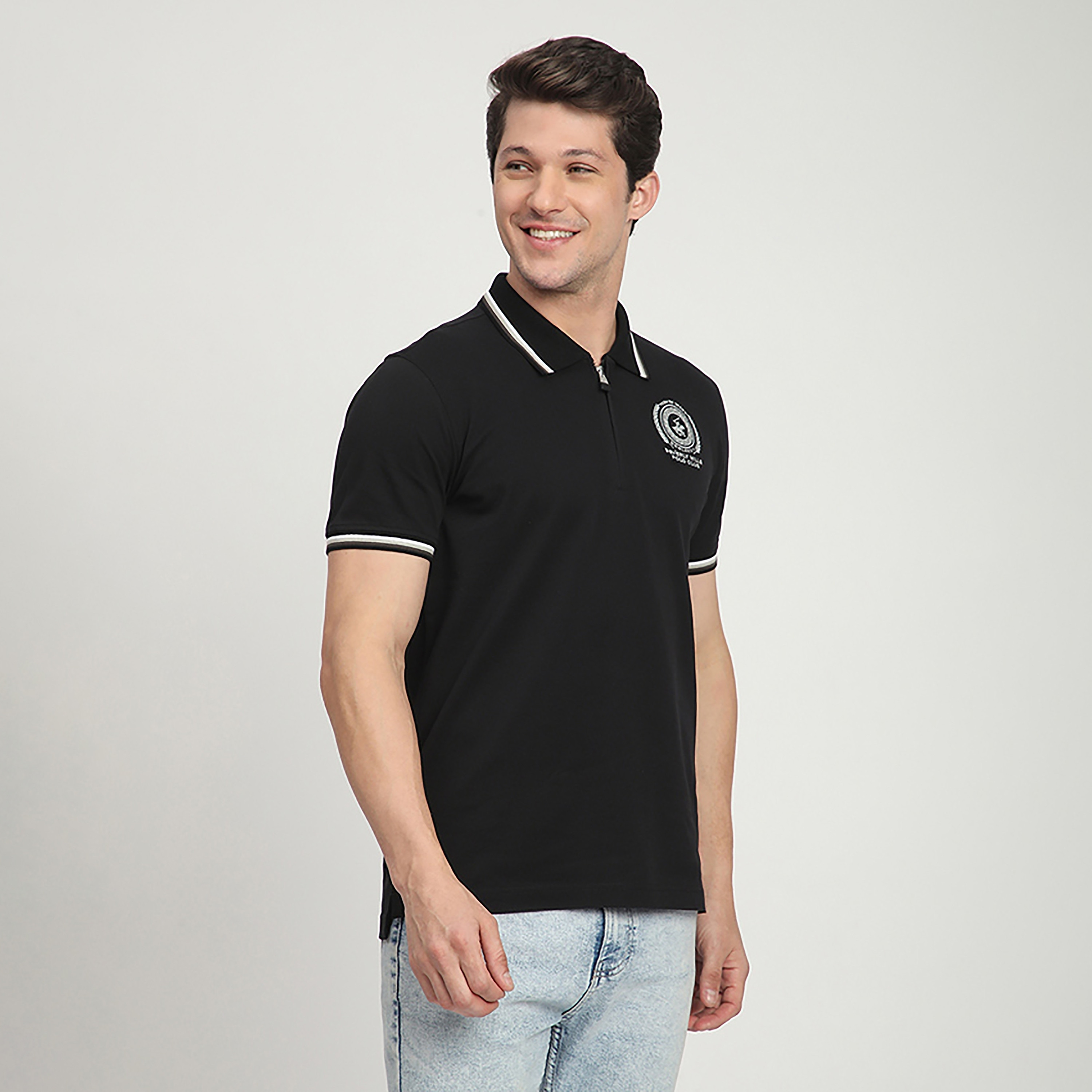 تي شيرت بولو رجالي بأكمام قصيرة وياقة مطرزة بشعار من بيفرلي هيلز بولو كلوب-men-clothing-tshirtsandpolos-polos-image-8