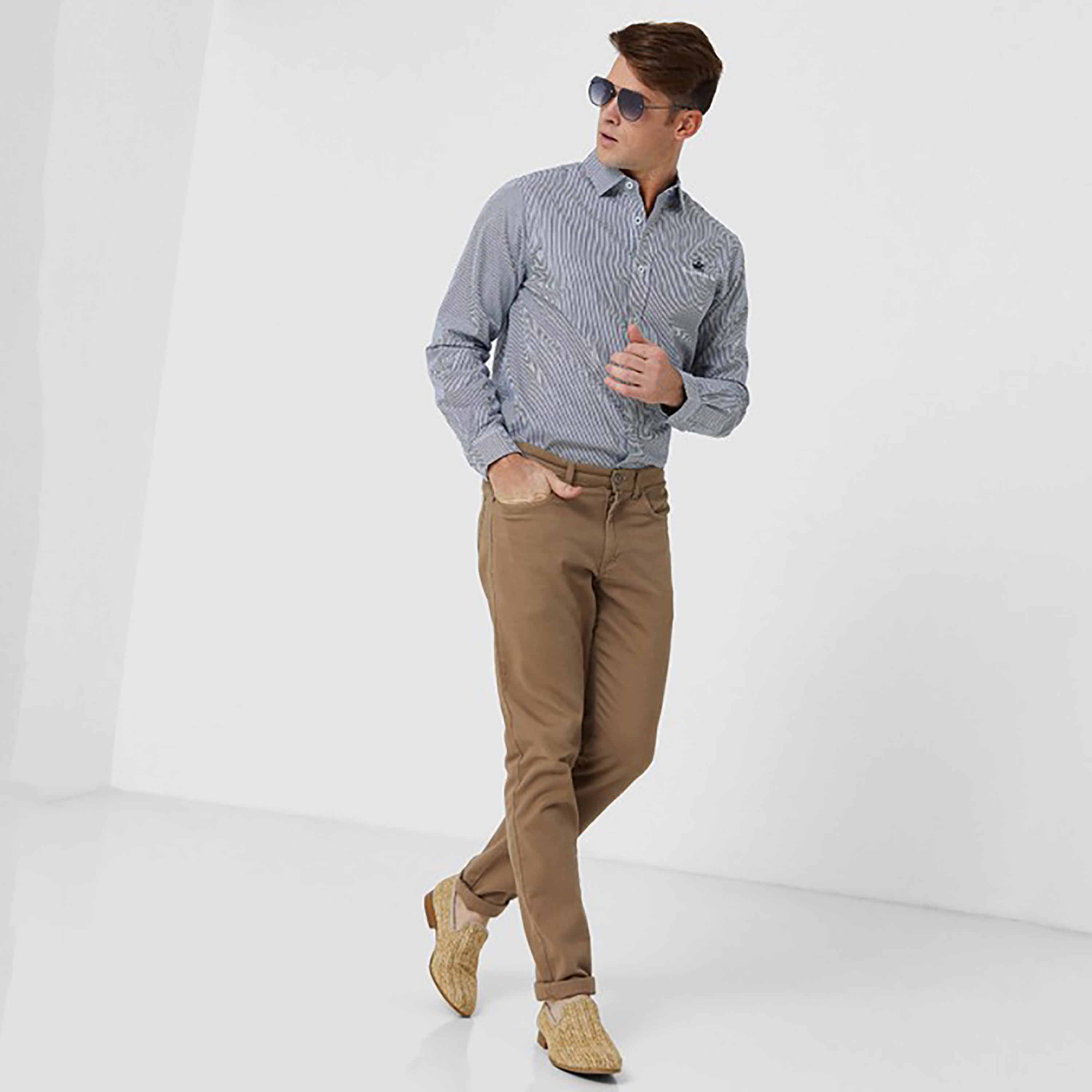 قميص بياقة مع زر الإغلاق مخطط بلون ازرق كحلي من بيفرلي هيلز بولو كلوب للرجال-men-clothing-shirts-image-4