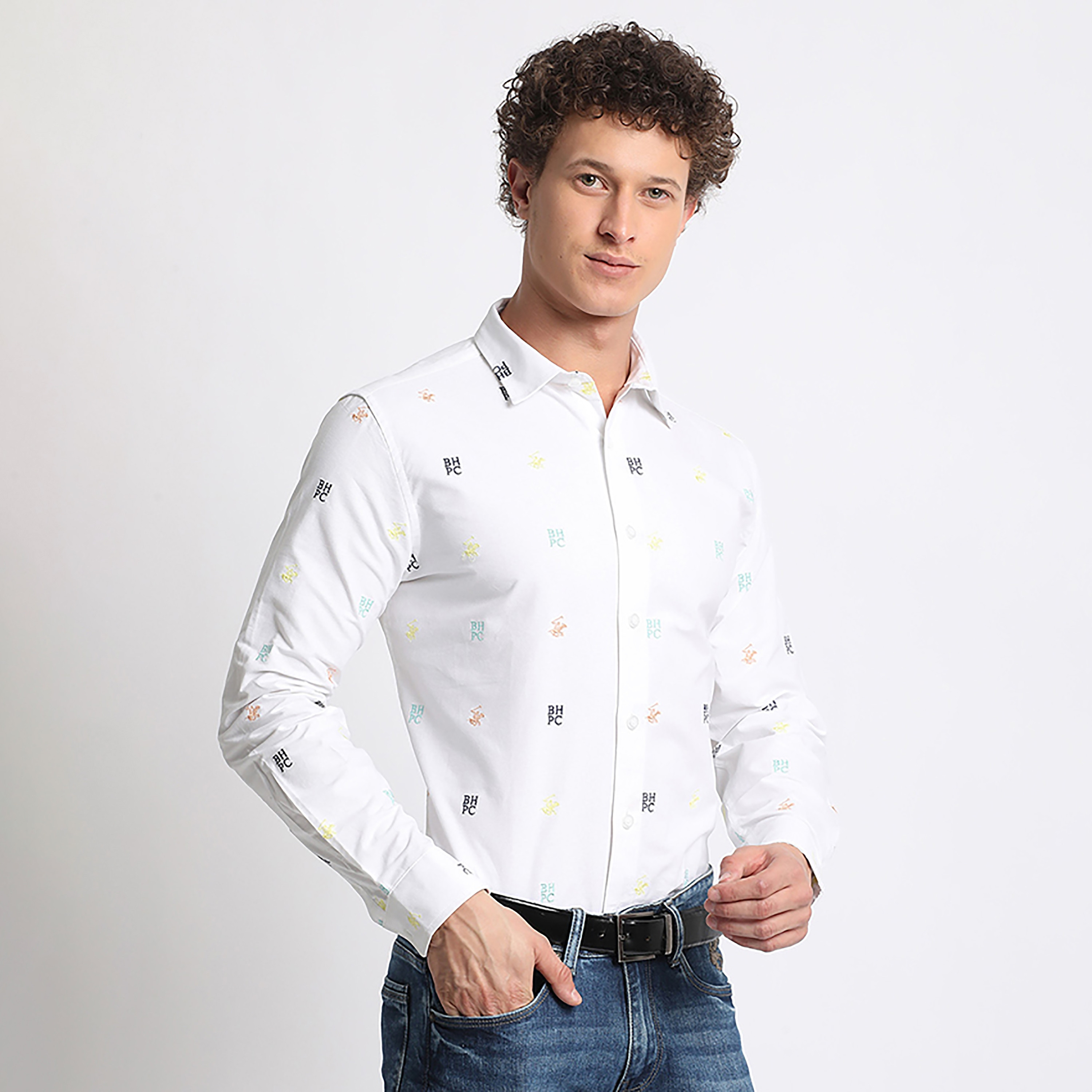 قميص كاجوال من بيفرلي هيلز بولو كلوب بأكمام طويلة وياقة كلاسيكية ذو شعار بالكامل-men-clothing-shirts-image-7