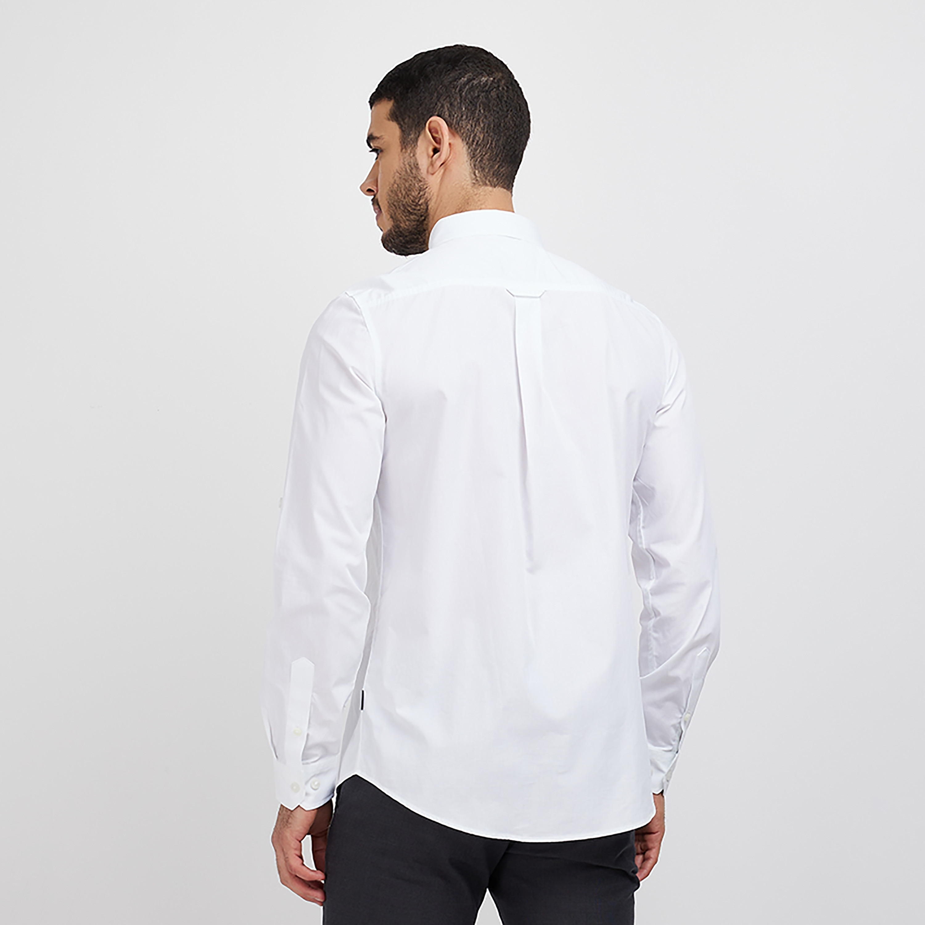 قميص رجالي بقصّة عادية وياقة مدببة وأكمام طويلة من بيفرلي هيلز بولو كلوب-men-clothing-shirts-image-4