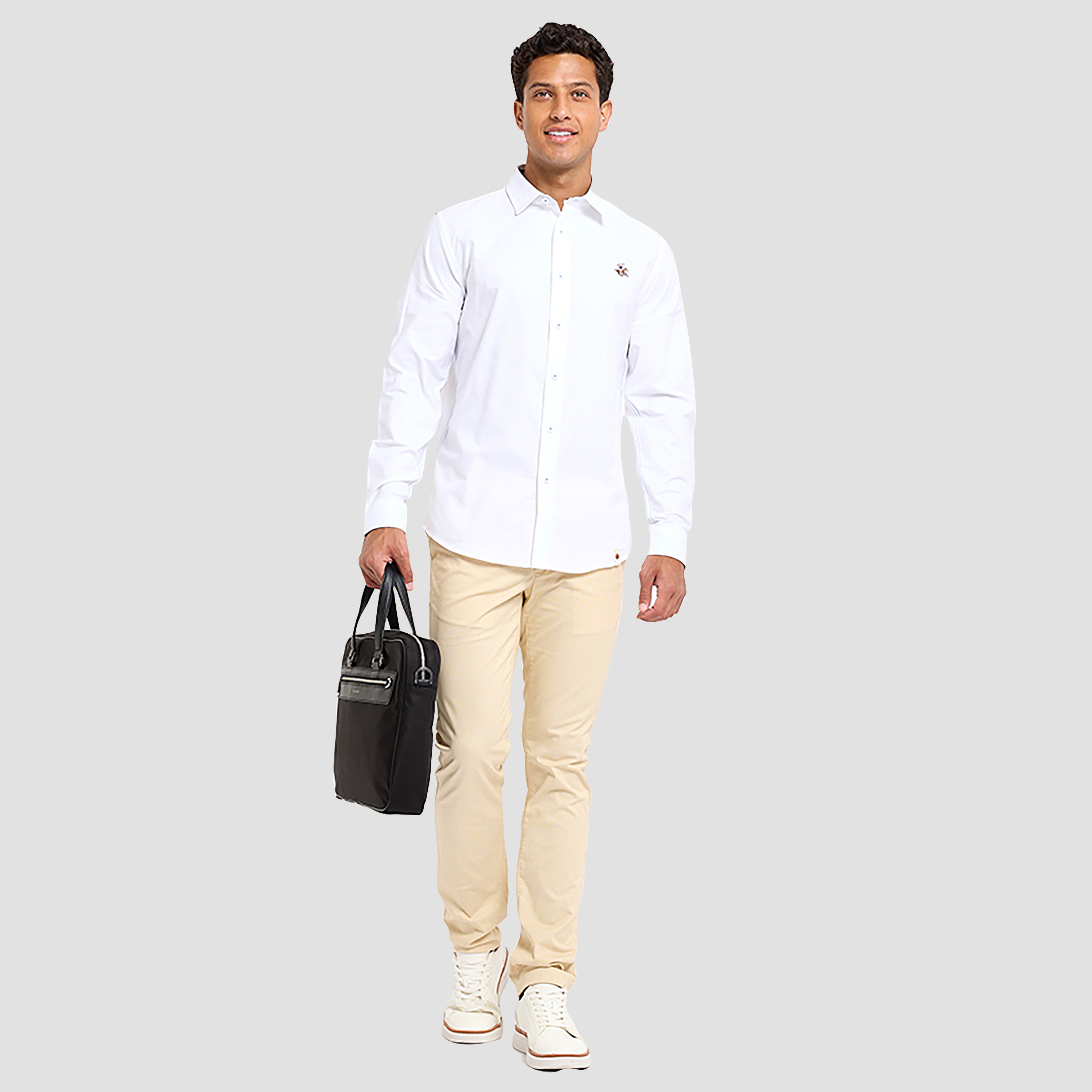 قميص رجالي بقصة عادية وياقة سادة وأكمام طويلة من بيفرلي هيلز بولو كلوب-men-clothing-shirts-image-2