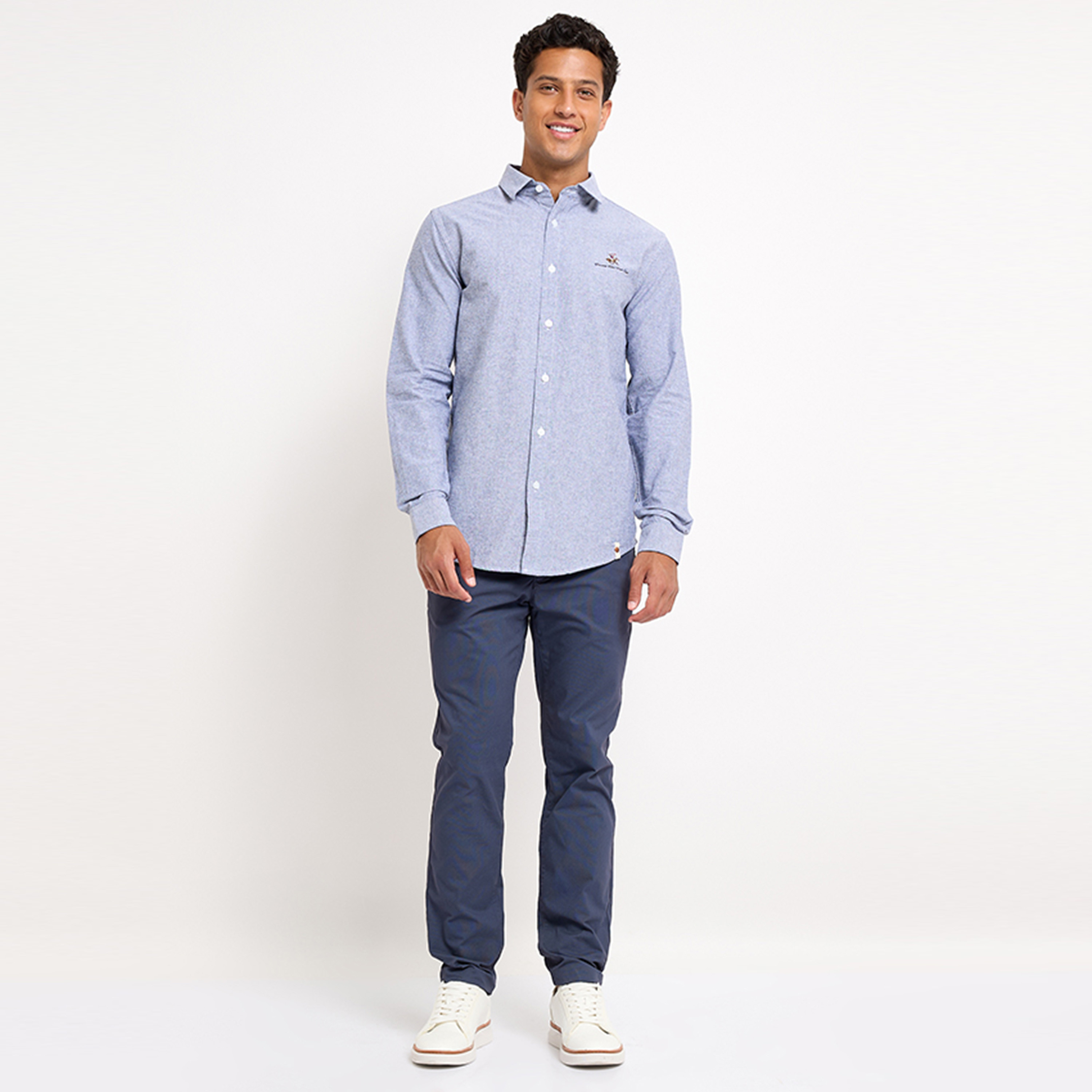قميص بيفرلي هيلز بولو كلوب للرجال ذو ياقة مطرزة وأكمام طويلة-men-clothing-shirts-image-4
