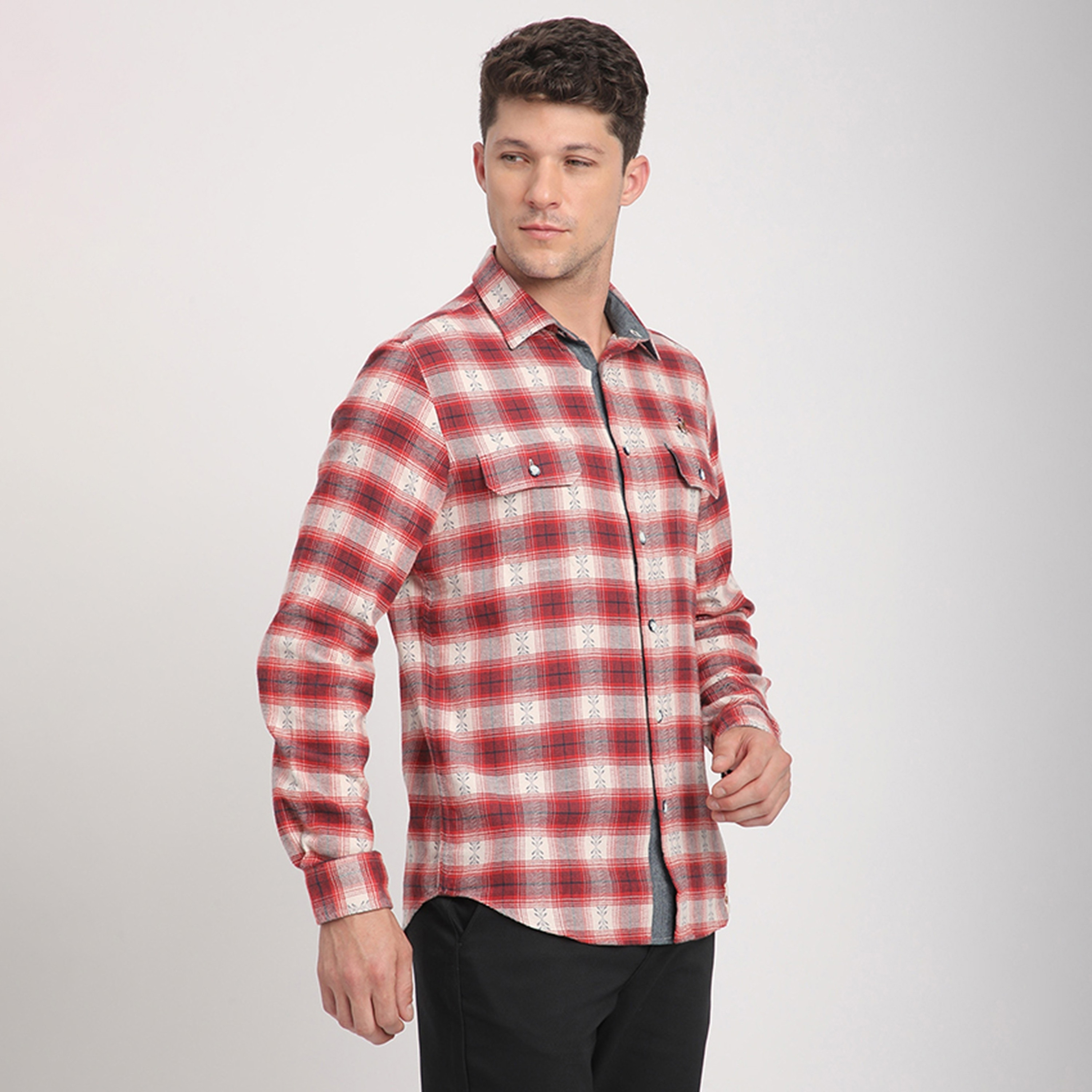 قميص رجالي من بيفرلي هيلز بولو كلوب بقصة عادية وياقة منبسطة وأكمام طويلة-men-clothing-shirts-image-4