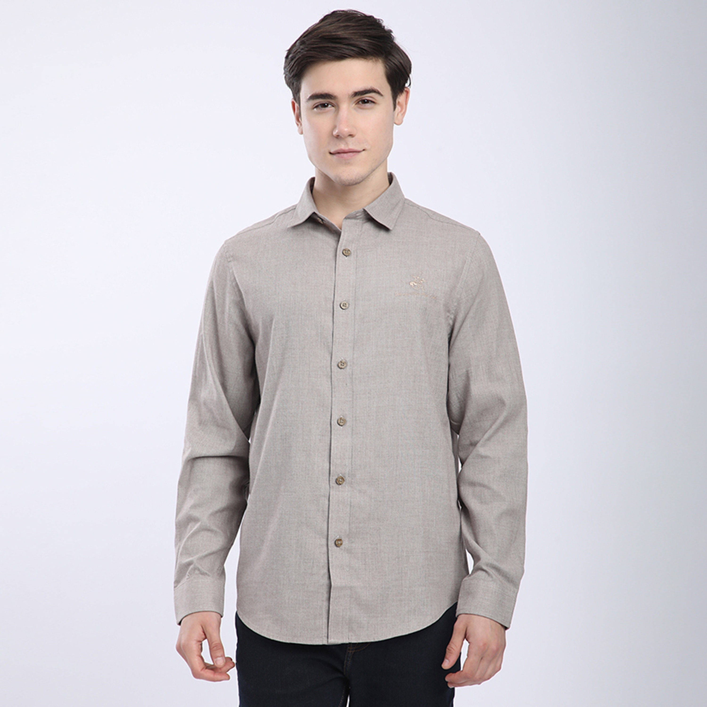 قميص بيفرلي هيلز بولو كلوب للرجال بقصة عادية، وياقة عادية، وأكمام طويلة-men-clothing-shirts-image-1