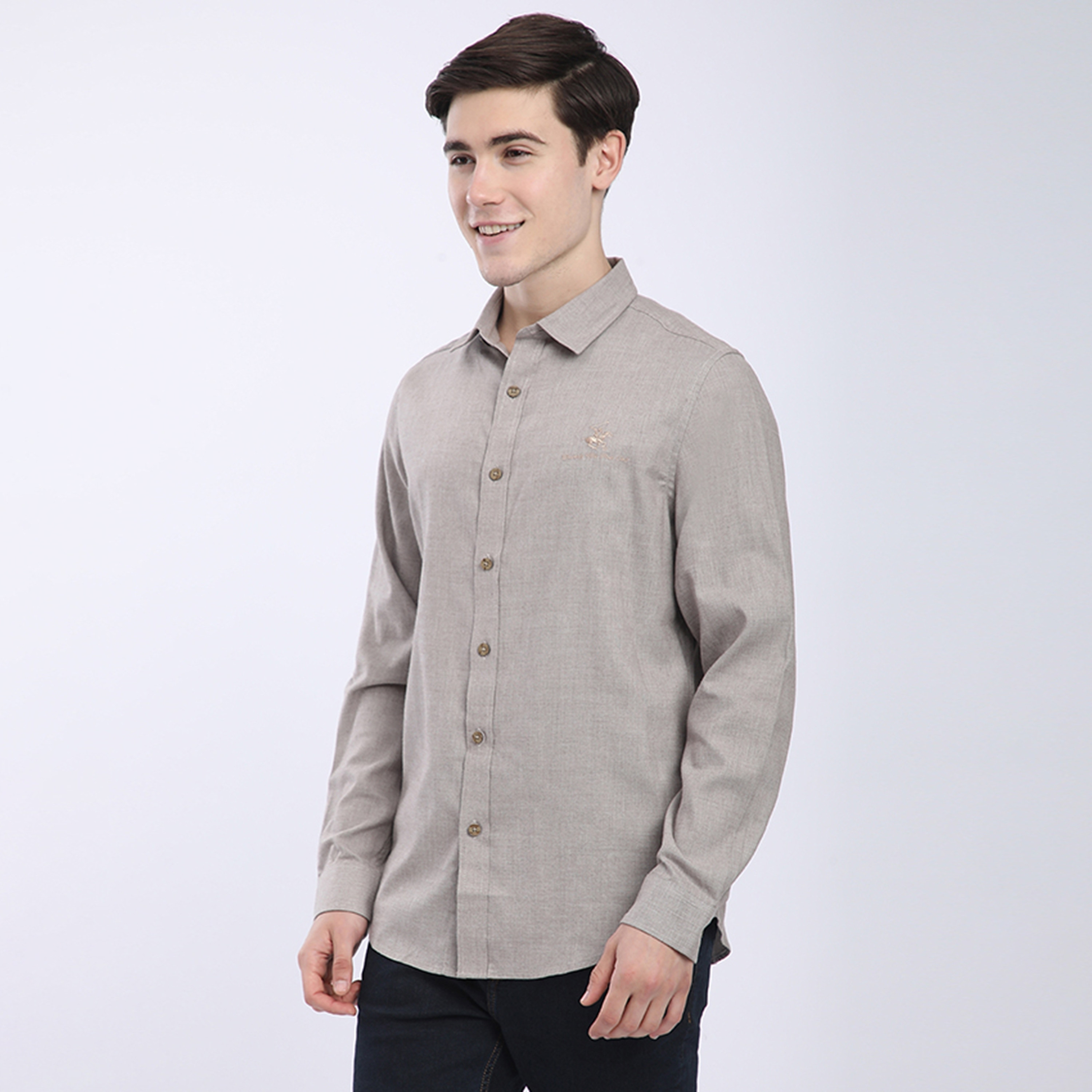 قميص بيفرلي هيلز بولو كلوب للرجال بقصة عادية، وياقة عادية، وأكمام طويلة-men-clothing-shirts-image-3