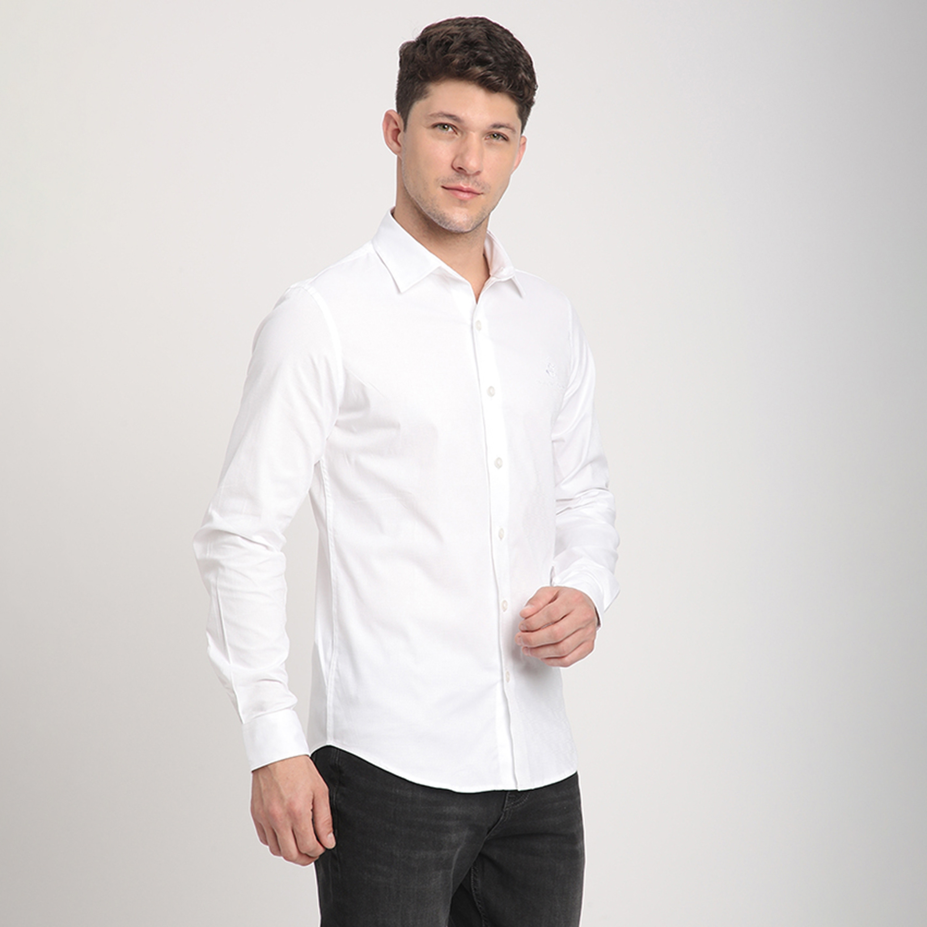 قميص بيفرلي هيلز بولو كلوب للرجال بقصة عادية، وياقة عادية، وأكمام طويلة-men-clothing-shirts-image-4
