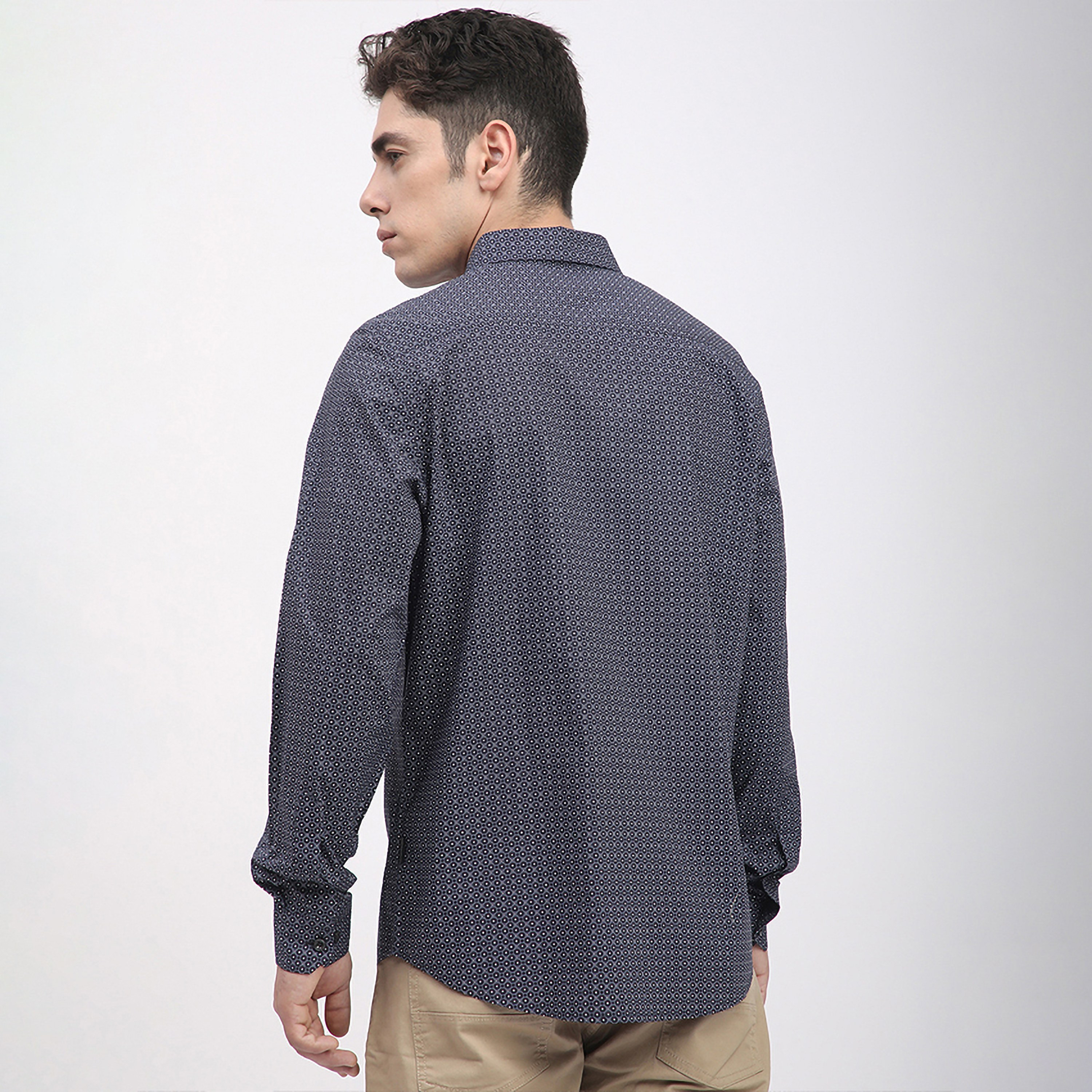 قميص رجالي بقصة عادية وياقة منسدلة وأكمام طويلة من بيفرلي هيلز بولو كلوب-men-clothing-shirts-image-4