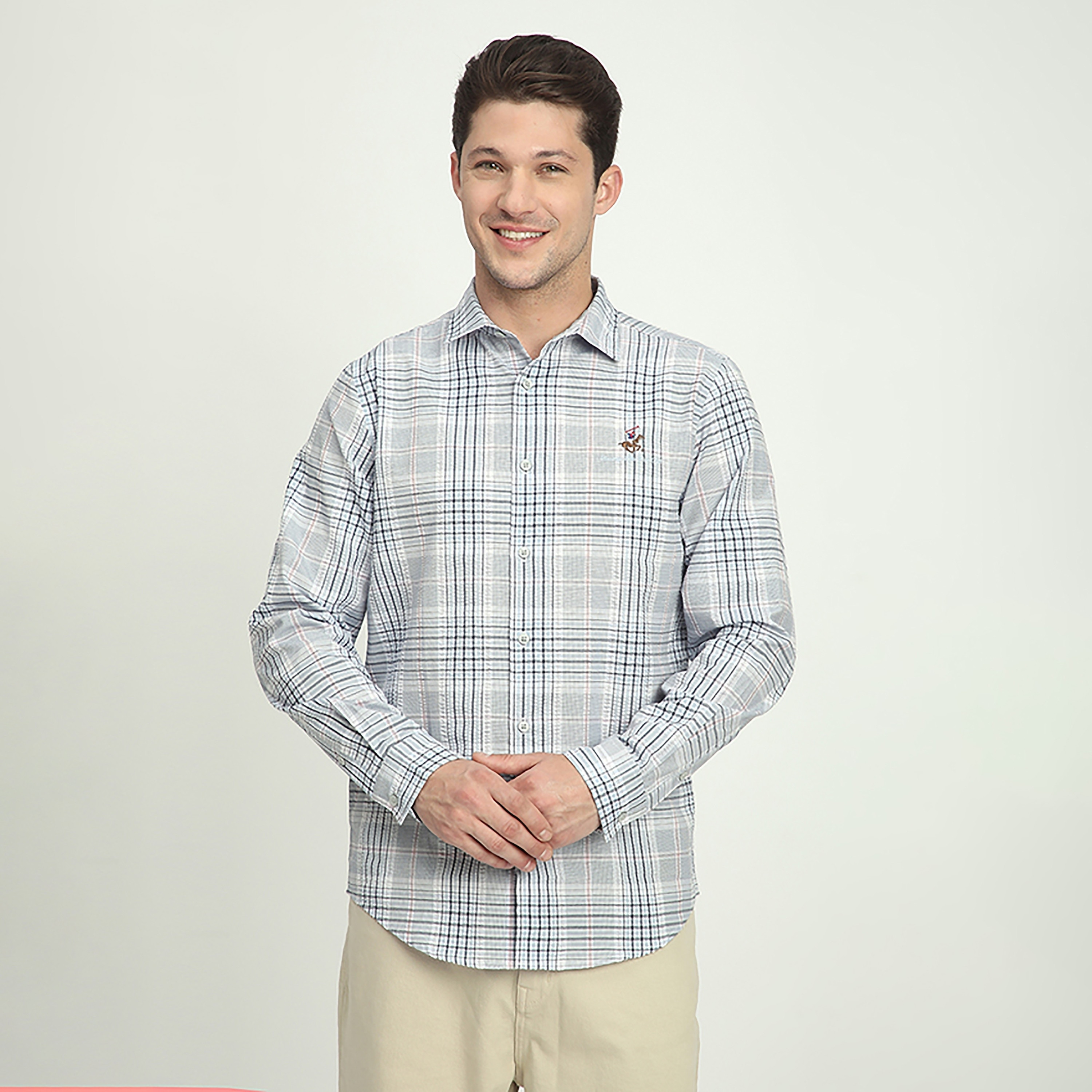 قميص رجالي بقصة عادية ومربعات وياقة وأكمام طويلة من بيفرلي هيلز بولو كلوب-men-clothing-shirts-image-1