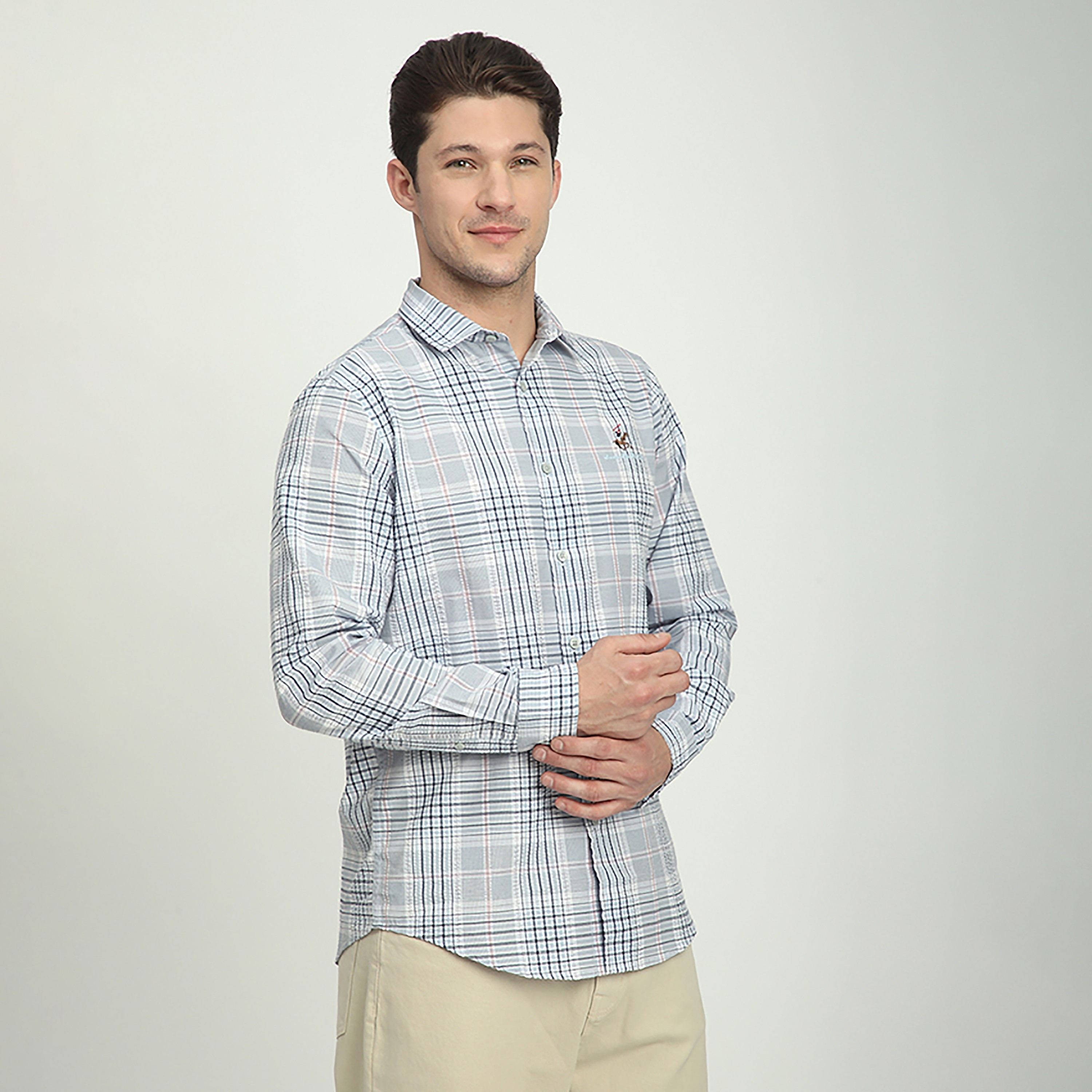 قميص رجالي بقصة عادية ومربعات وياقة وأكمام طويلة من بيفرلي هيلز بولو كلوب-men-clothing-shirts-image-3