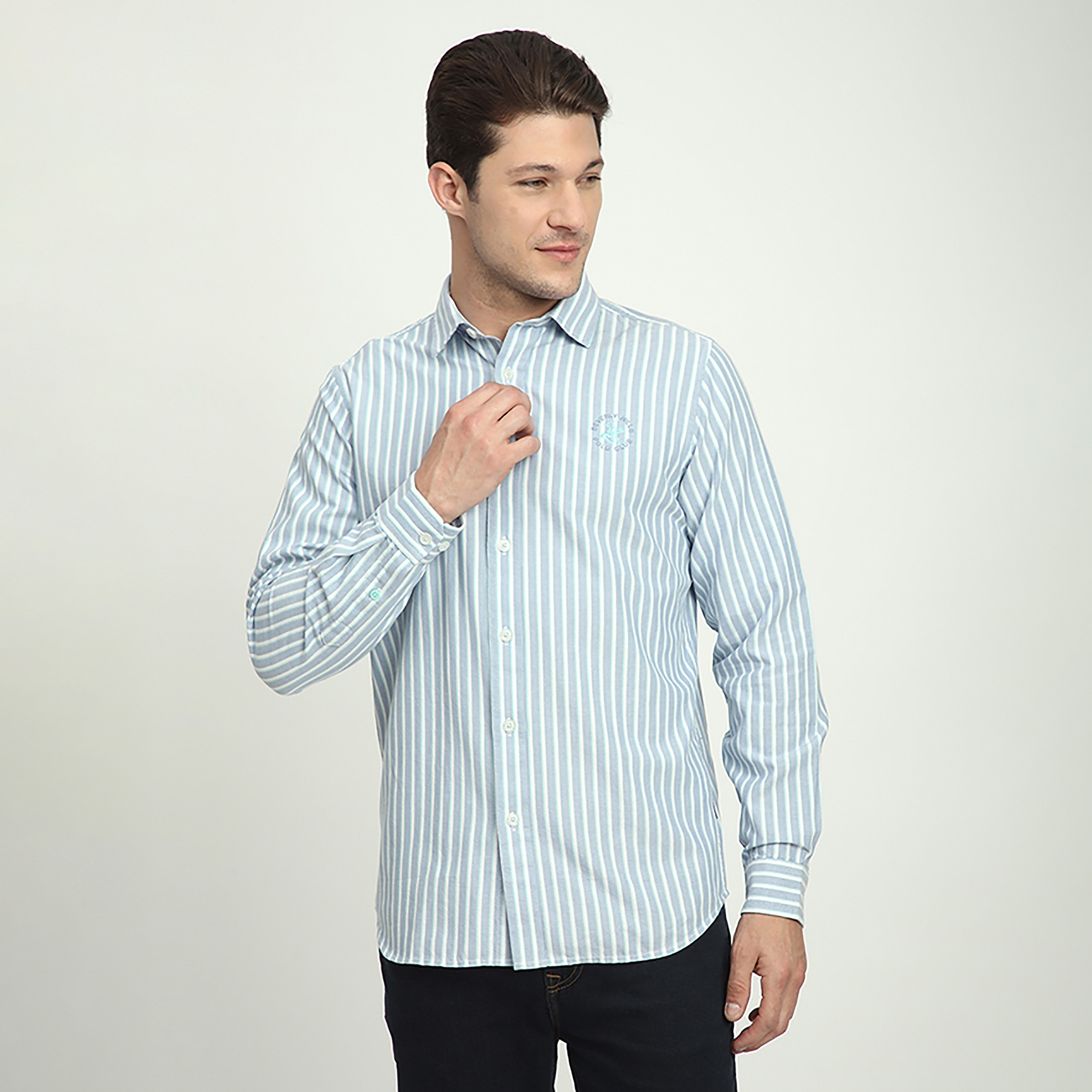 قميص رجالي مخطط بياقة وأكمام طويلة بقصّة عادية من بيفرلي هيلز بولو كلوب-men-clothing-shirts-image-4