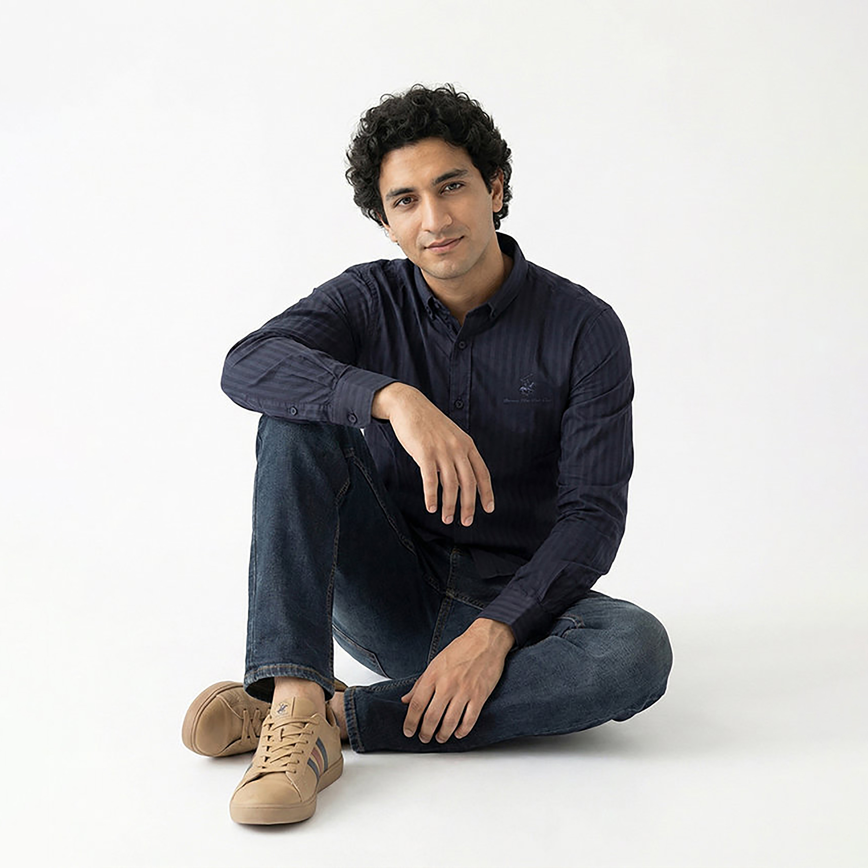 قميص رجالي مخطط بأكمام طويلة وياقة وأزرار وقصة عادية من بيفرلي هيلز بولو كلوب-men-clothing-shirts-image-2