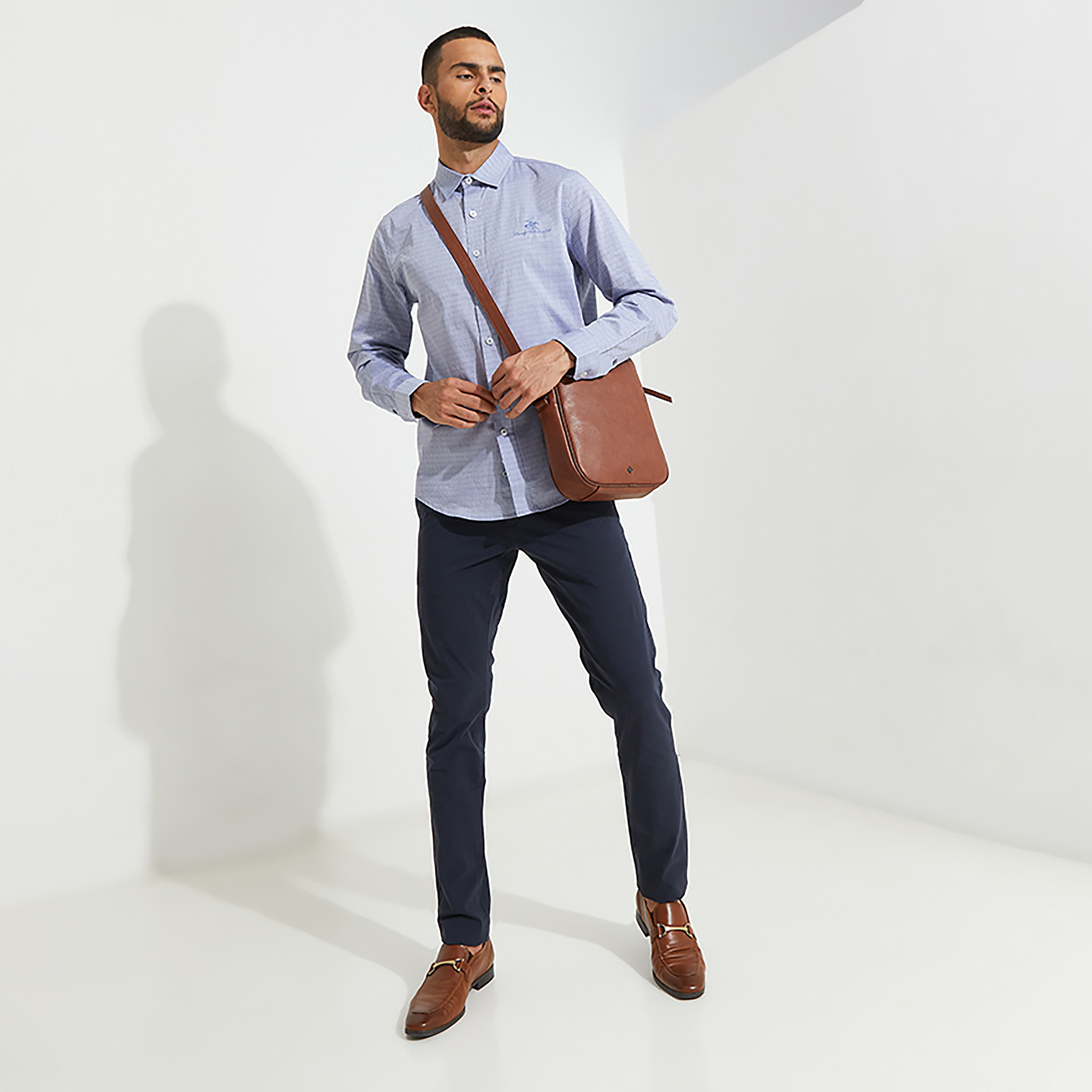 قميص كاجوال بياقة مزخرفة وأكمام طويلة من بيفرلي هيلز بولو كلوب-men-clothing-shirts-image-2