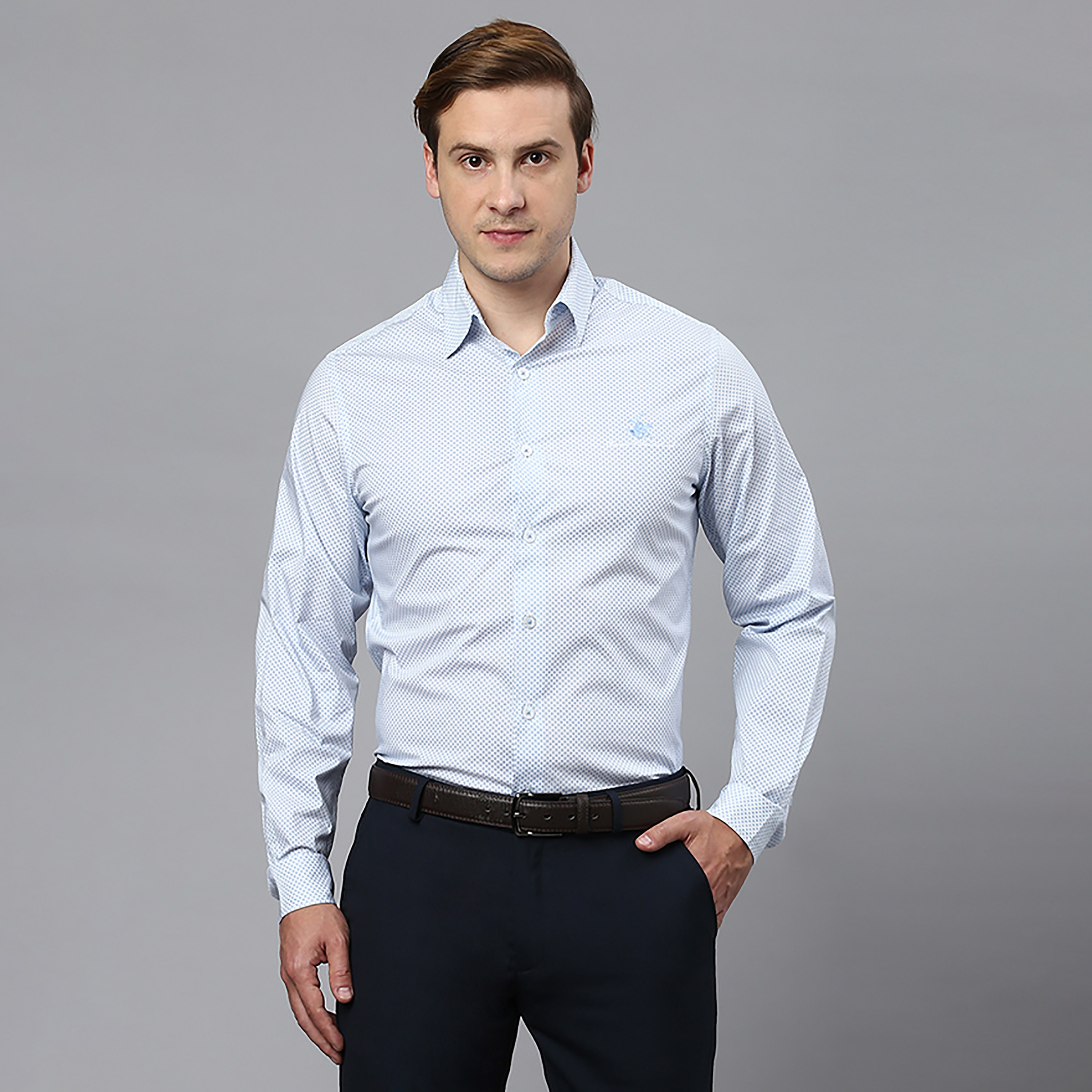 قميص رسمي بأكمام طويلة بقصة عادية مطبوعة بلون ازرق من بيفرلي هيلز بولو كلوب-men-clothing-shirts-image-1