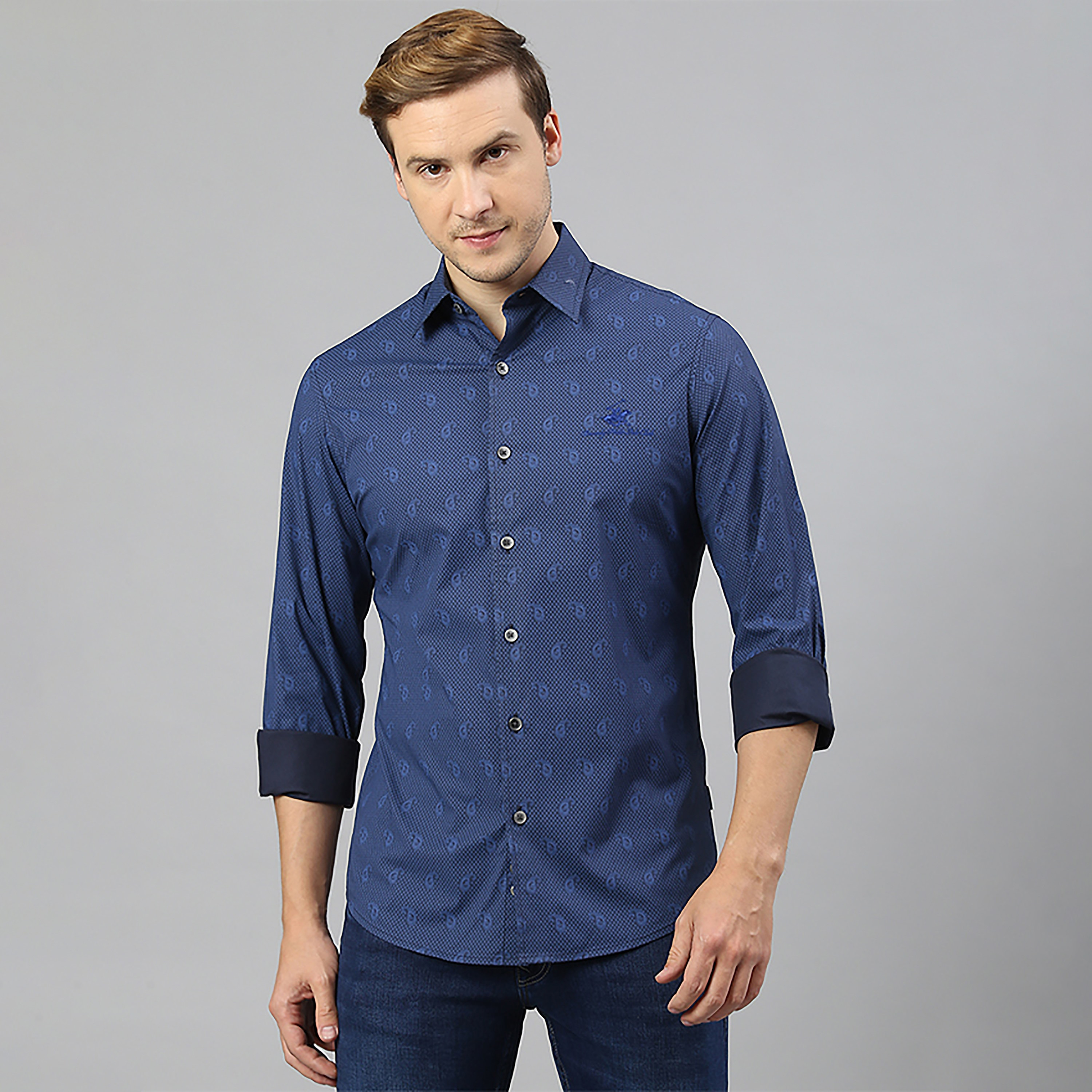 قميص كاجوال مطبوعة بلون أزرق بقصة عادية وأكمام طويلة من بيفرلي هيلز بولو كلوب-men-clothing-shirts-image-1