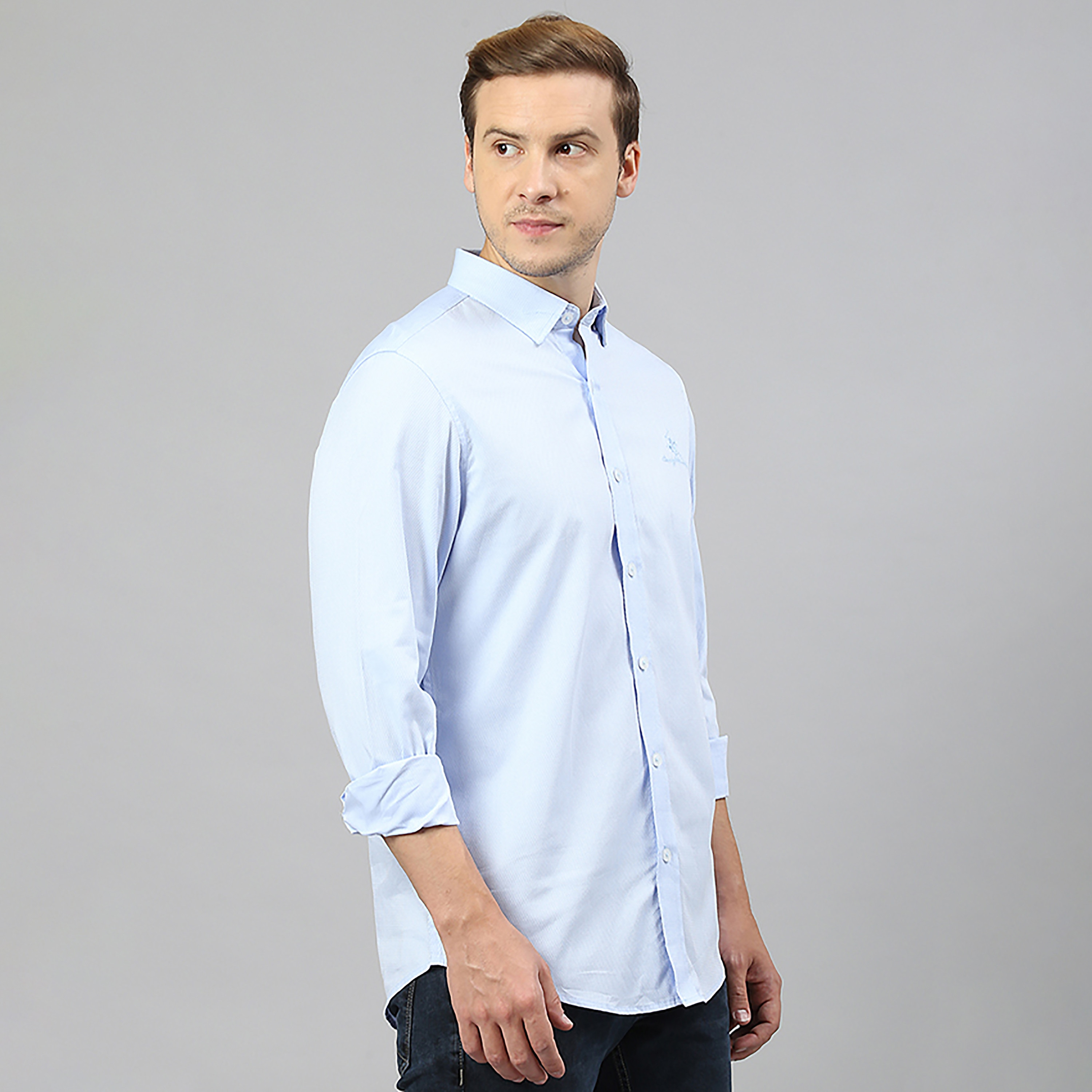 قميص كاجوال بياقة سادة وأكمام طويلة من بيفرلي هيلز بولو كلوب -men-clothing-shirts-image-3