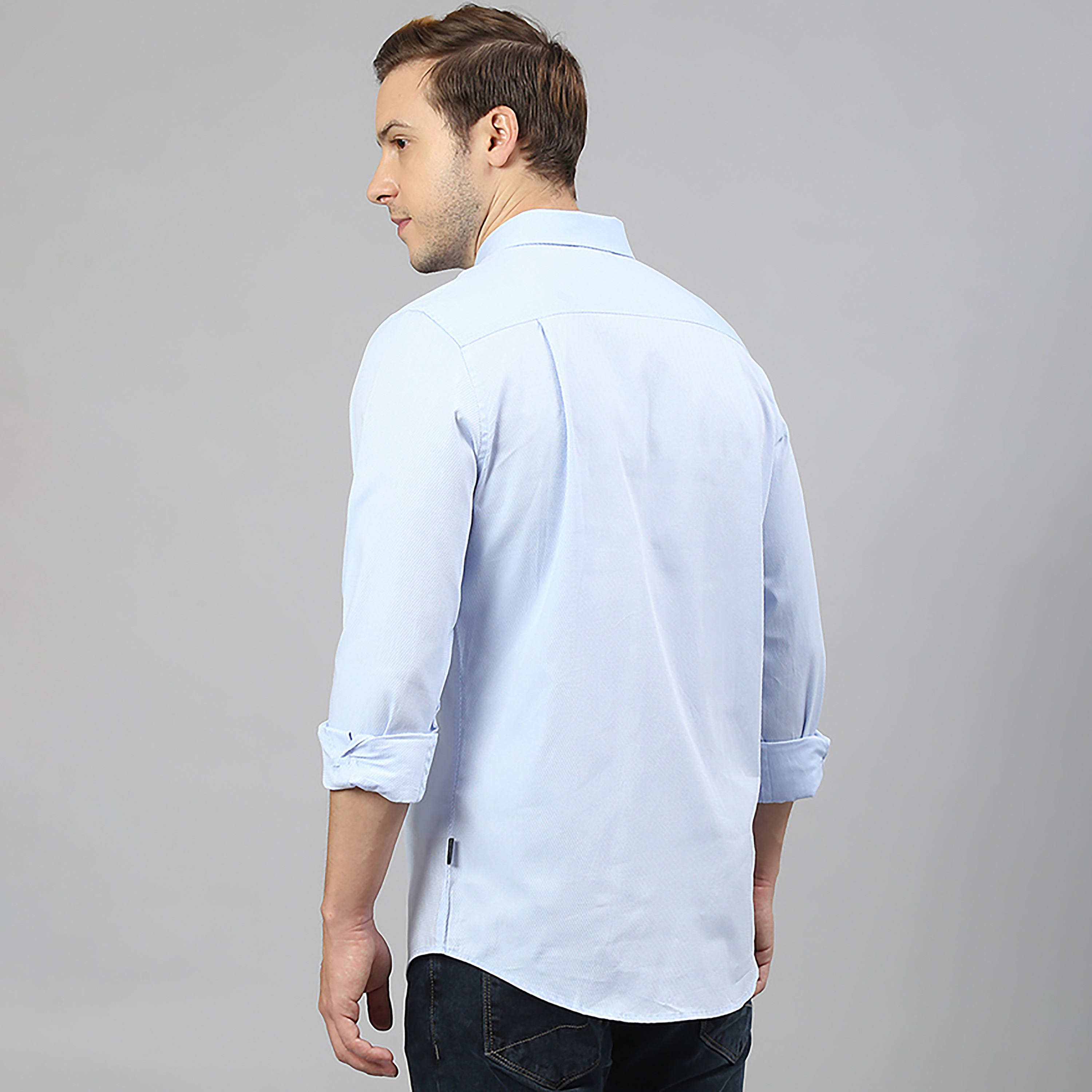 قميص كاجوال بياقة سادة وأكمام طويلة من بيفرلي هيلز بولو كلوب -men-clothing-shirts-image-4