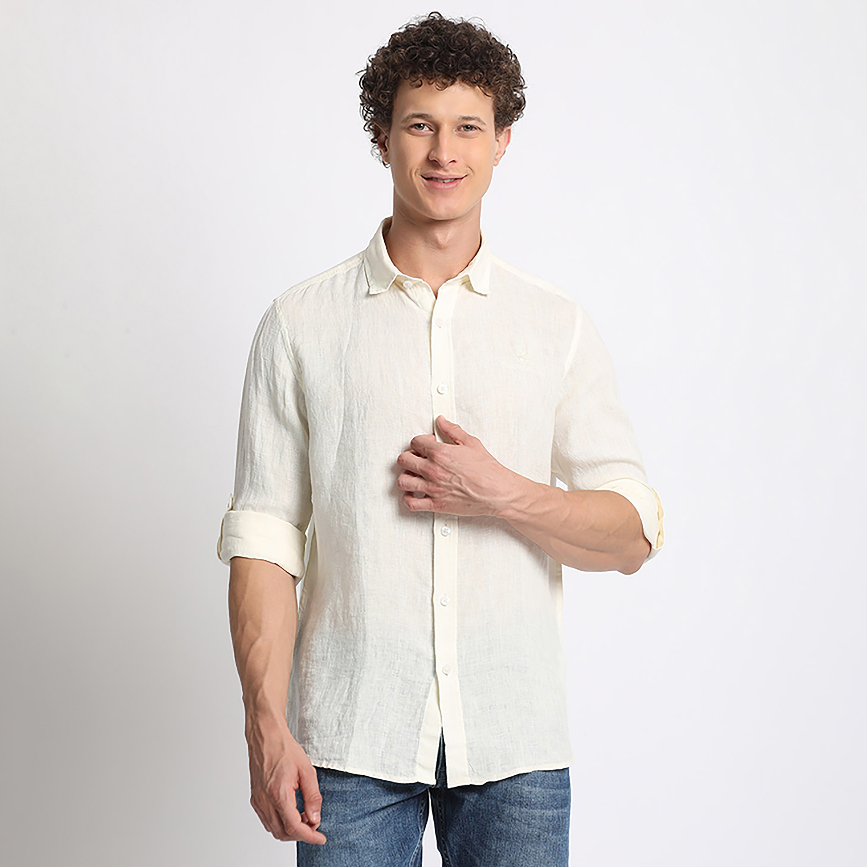 قميص كاجوال سادة من بيفرلي هيلز بولو كلوب بأكمام قابلة للطي وياقة كلاسيكية-men-clothing-shirts-image-13