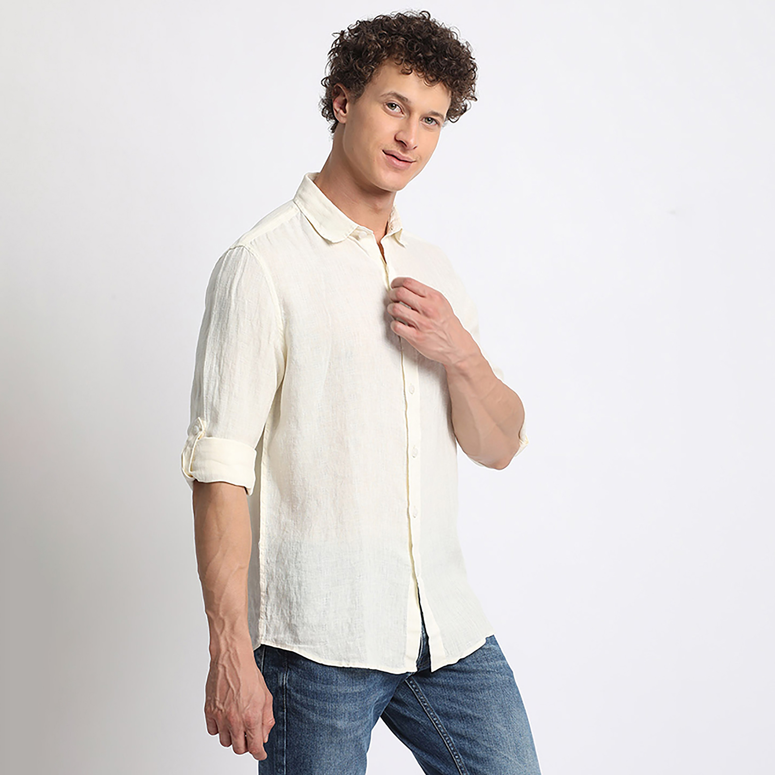 قميص كاجوال سادة من بيفرلي هيلز بولو كلوب بأكمام قابلة للطي وياقة كلاسيكية-men-clothing-shirts-image-15