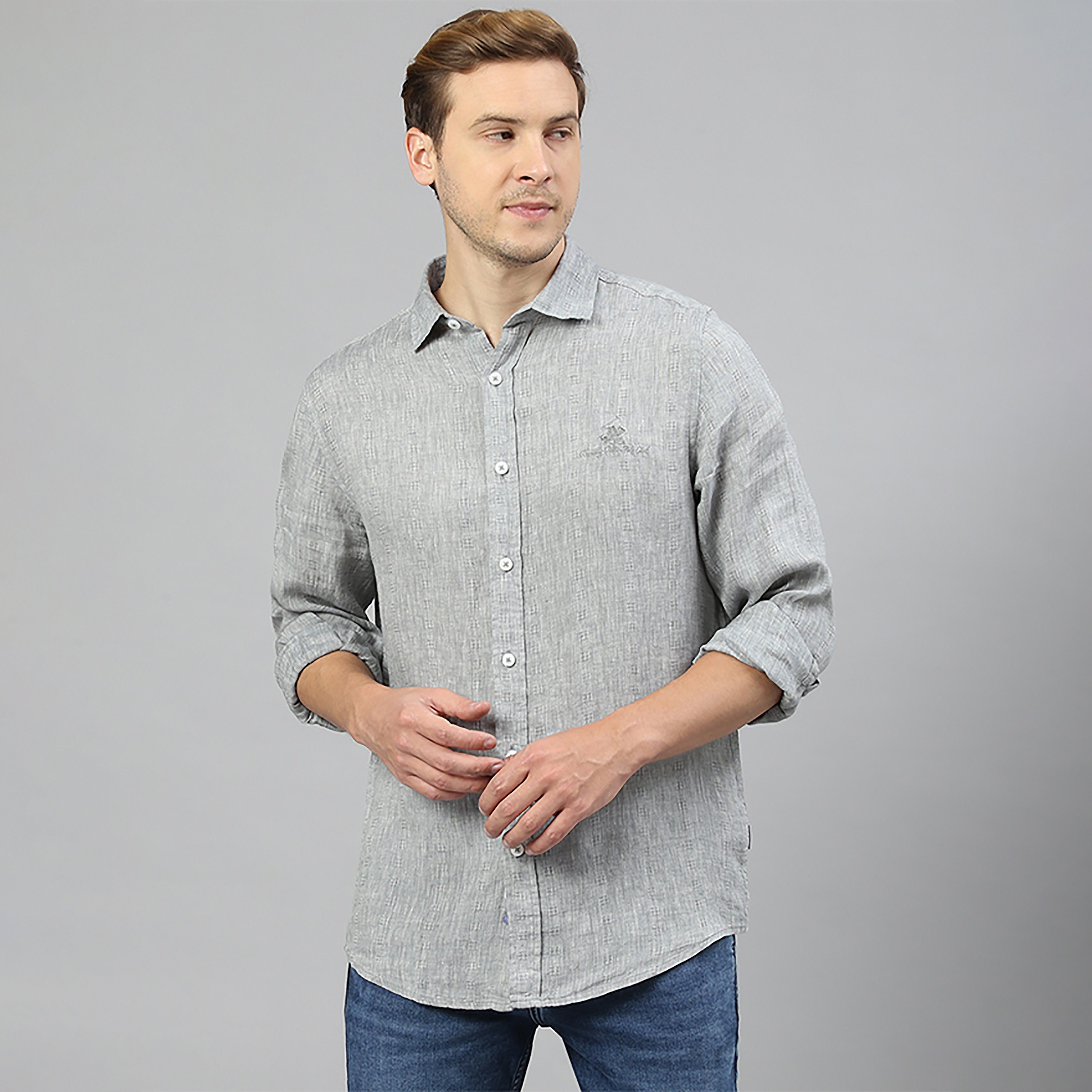 قميص كاجوال بشعار بيفرلي هيلز بولو كلوب بلون أزرق بقصة عادية وأكمام طويلة-men-clothing-shirts-image-1