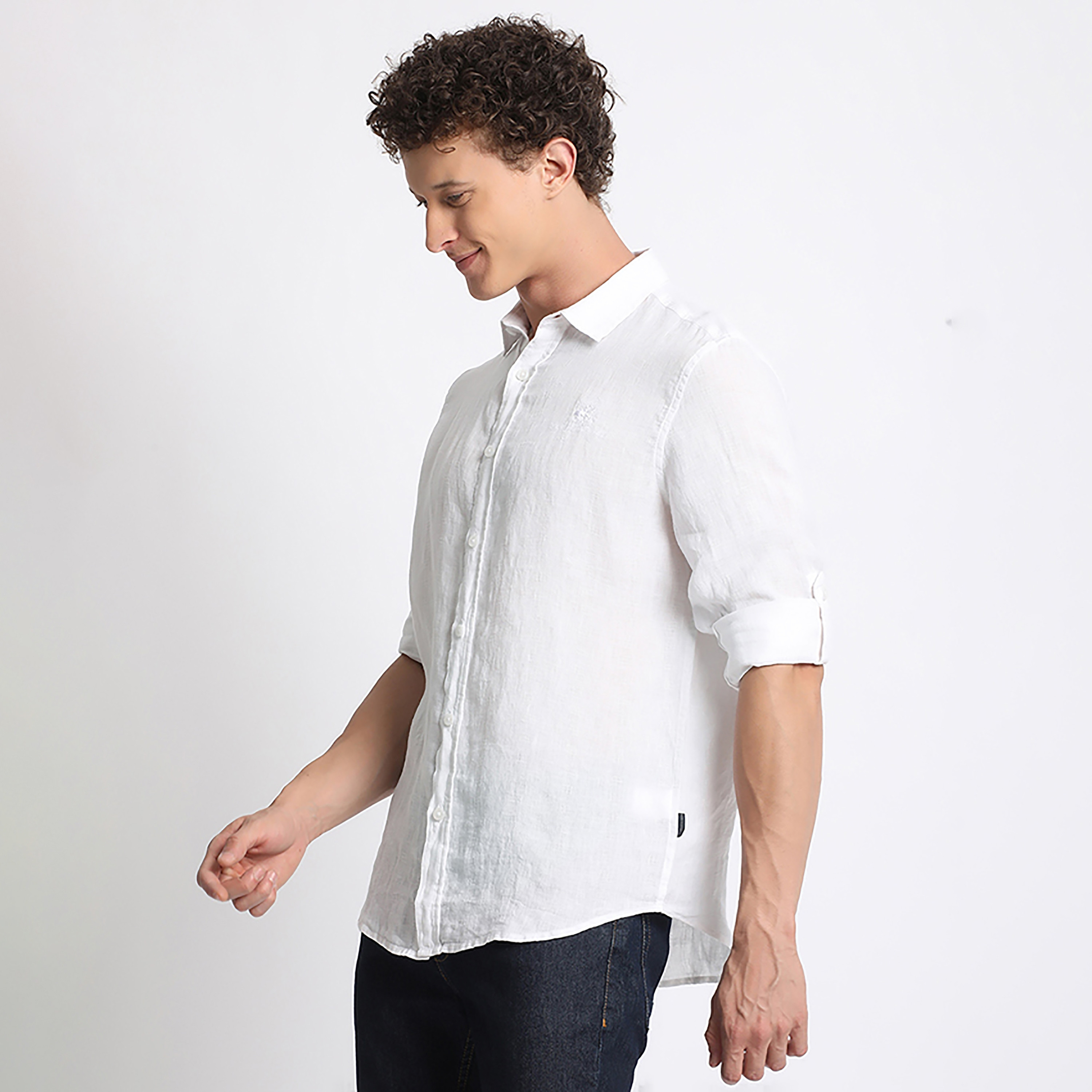 قميص كاجوال ذو تكسثرد من بيفرلي هيلز بولو كلوب بأكمام قابلة للطي وياقة كلاسيكية-men-clothing-shirts-image-10