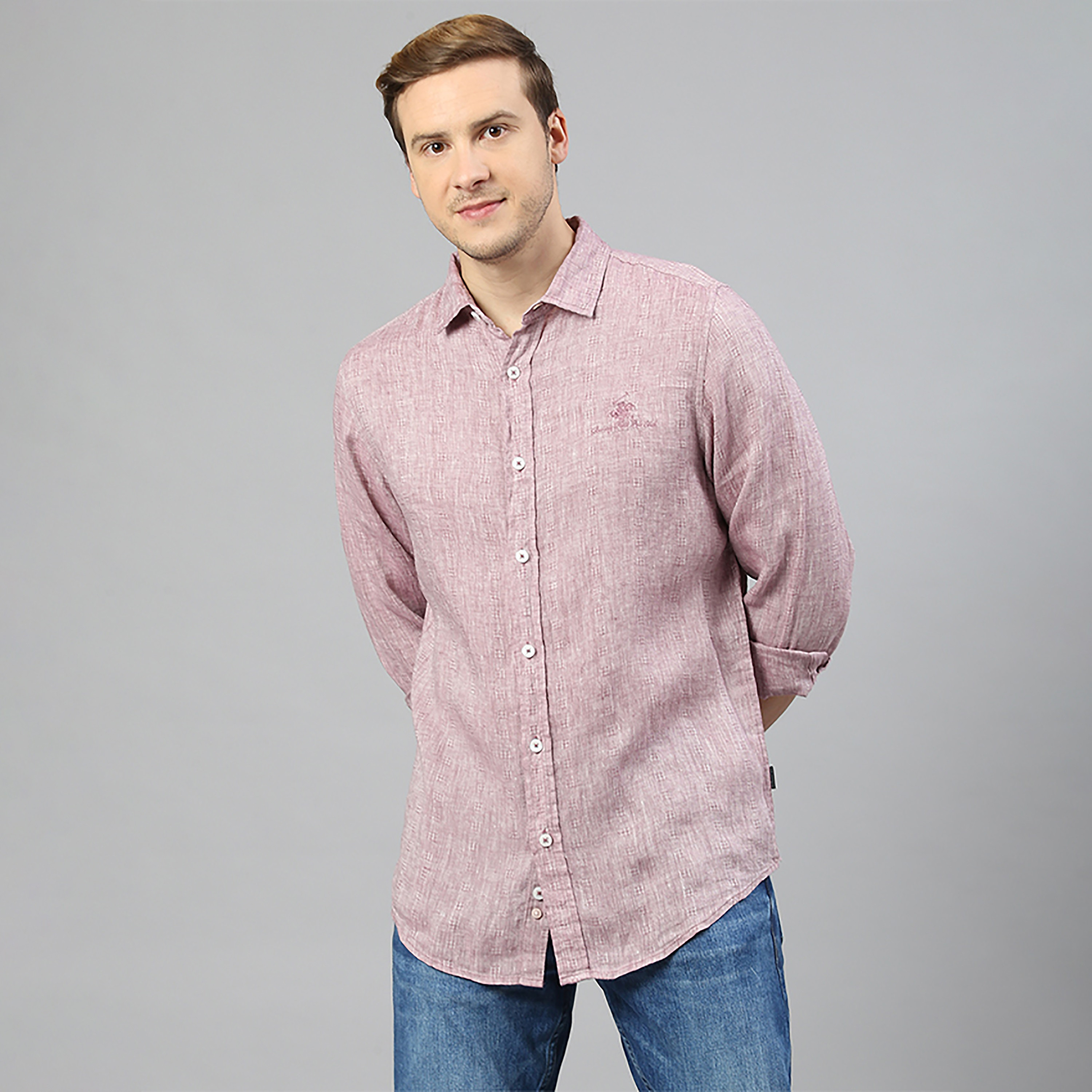 قميص كاجوال بياقة مزخرفة وأكمام طويلة من بيفرلي هيلز بولو كلوب-men-clothing-shirts-image-1