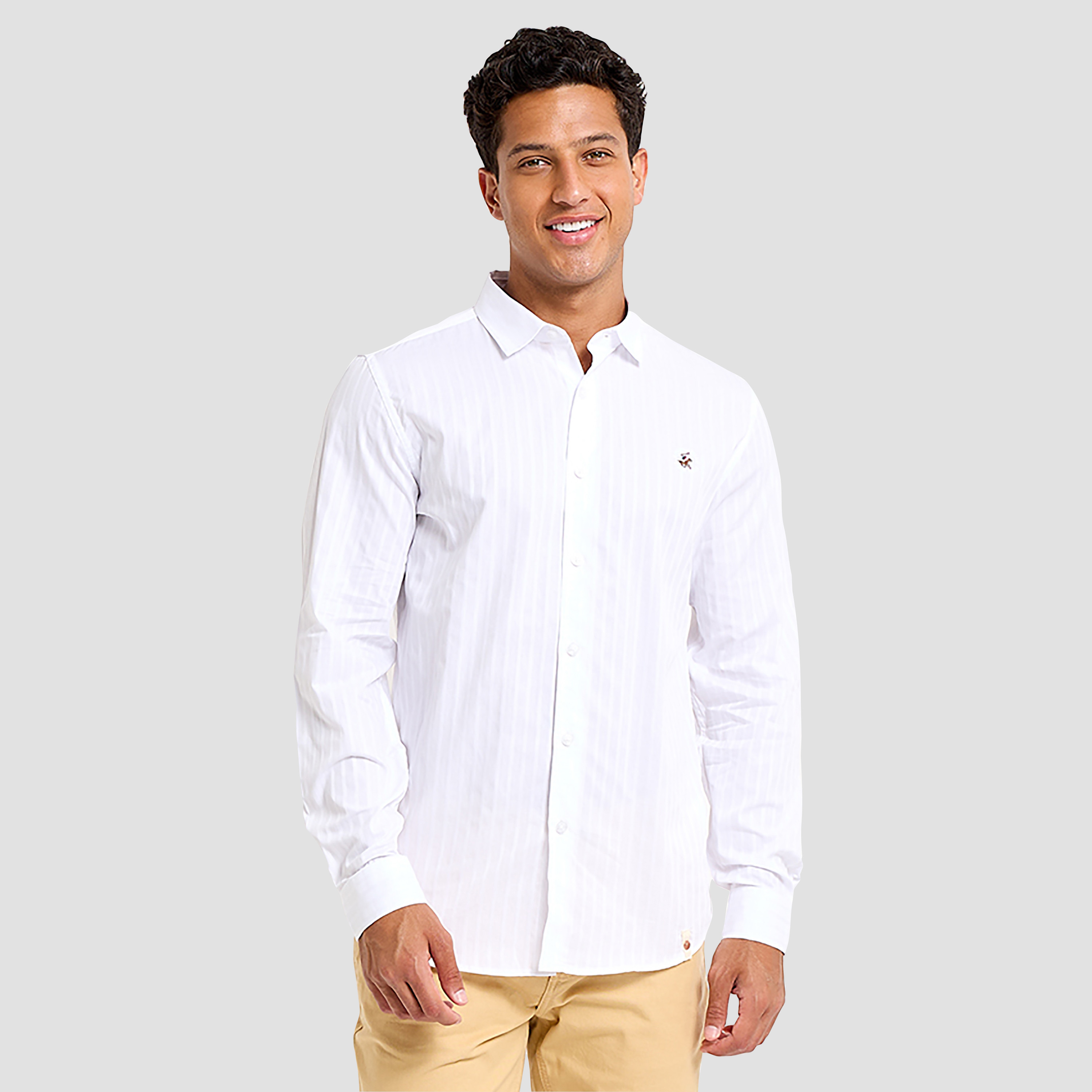 قميص رجالي مخطط بياقة وأكمام طويلة بقصّة عادية من بيفرلي هيلز بولو كلوب-men-clothing-shirts-image-1
