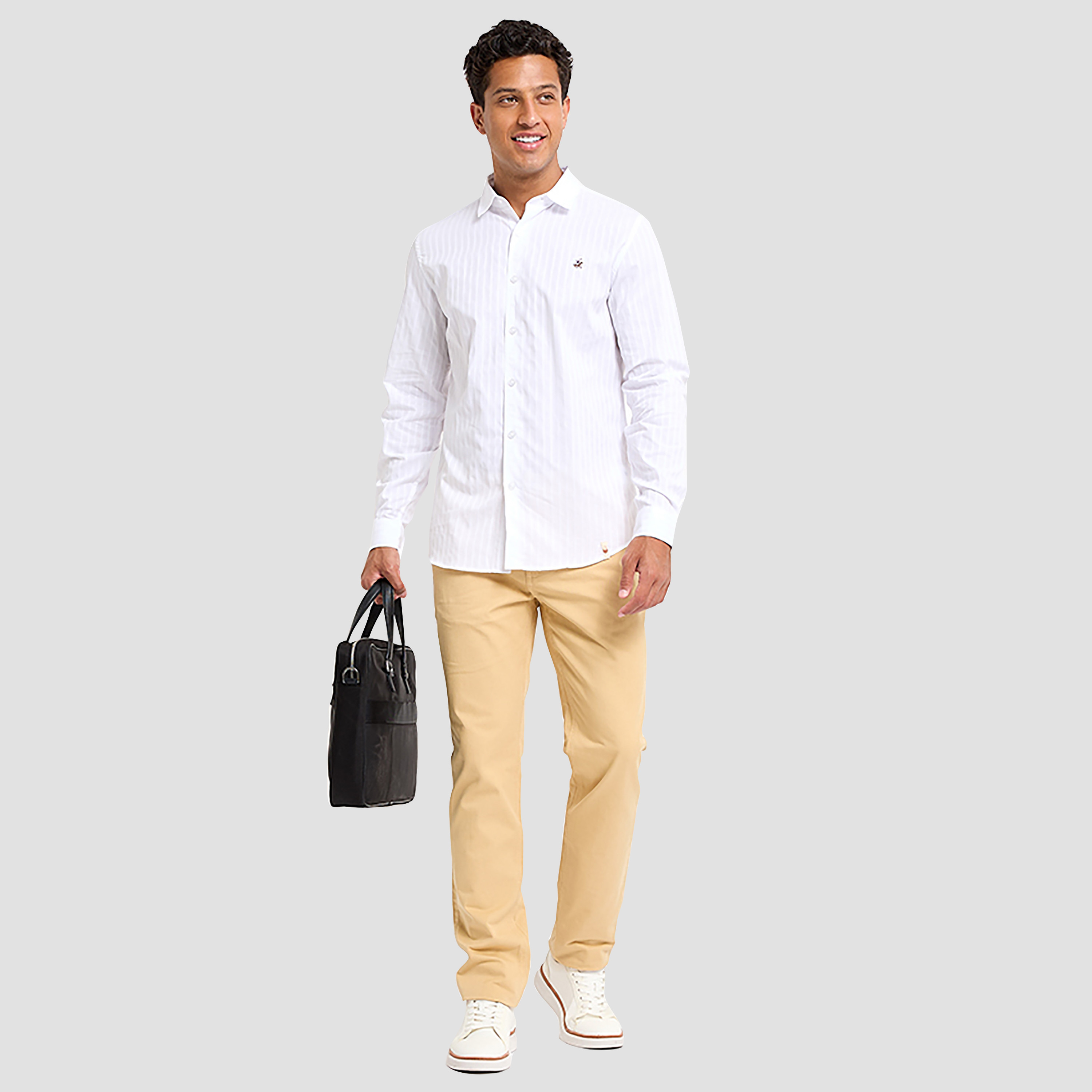 قميص رجالي مخطط بياقة وأكمام طويلة بقصّة عادية من بيفرلي هيلز بولو كلوب-men-clothing-shirts-image-3
