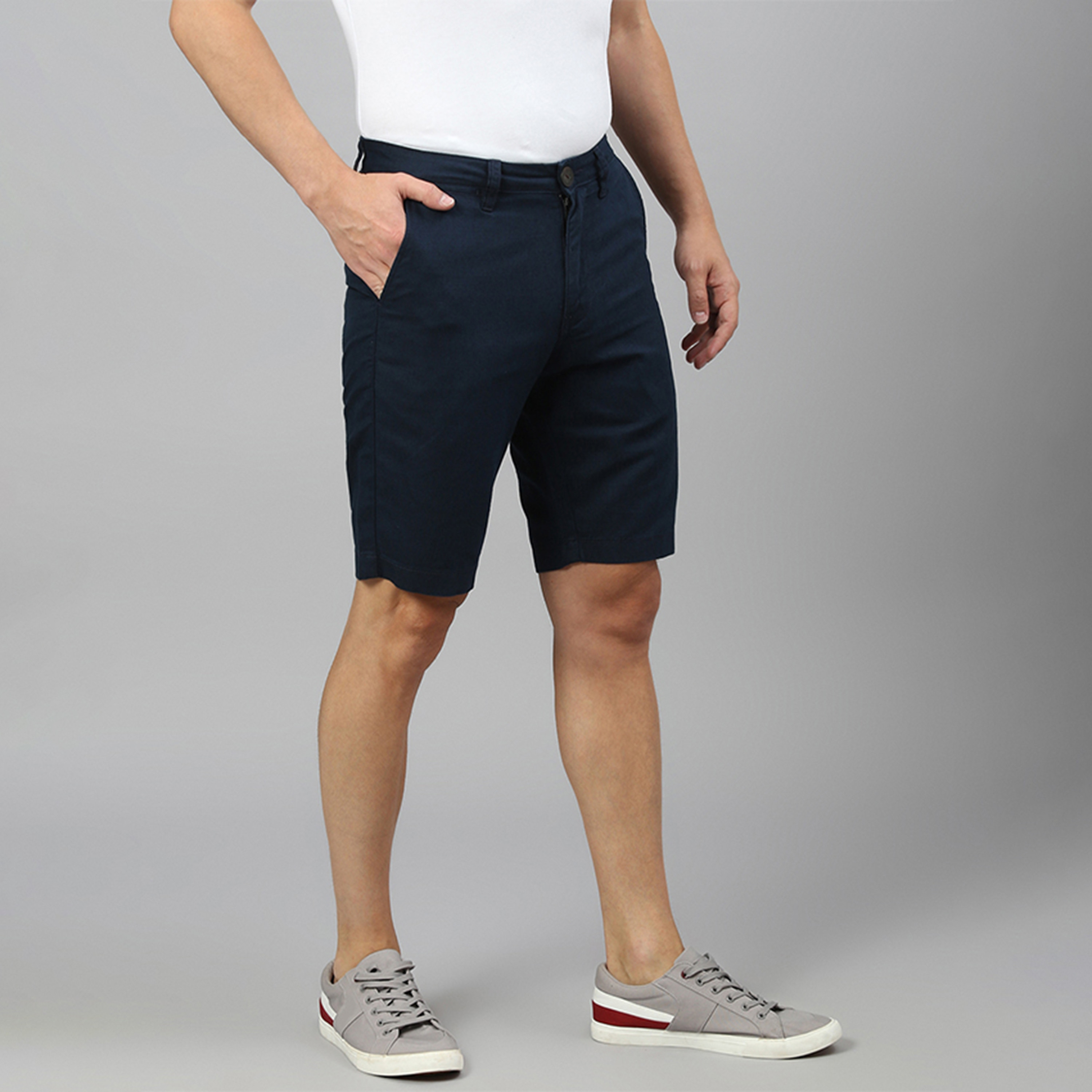 شورت بمتوسط الارتفاع بأزرار من بيفرلي هيلز بولو كلوب سادة-men-clothing-bottoms-shorts-image-7