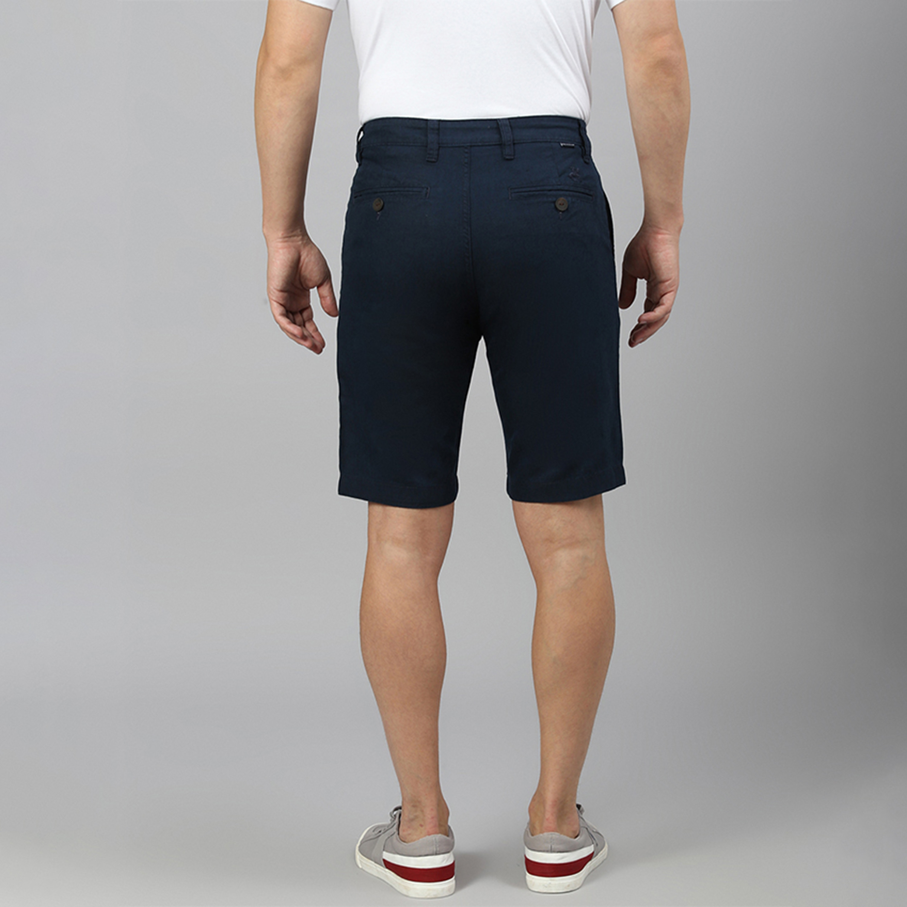 شورت بمتوسط الارتفاع بأزرار من بيفرلي هيلز بولو كلوب سادة-men-clothing-bottoms-shorts-image-8