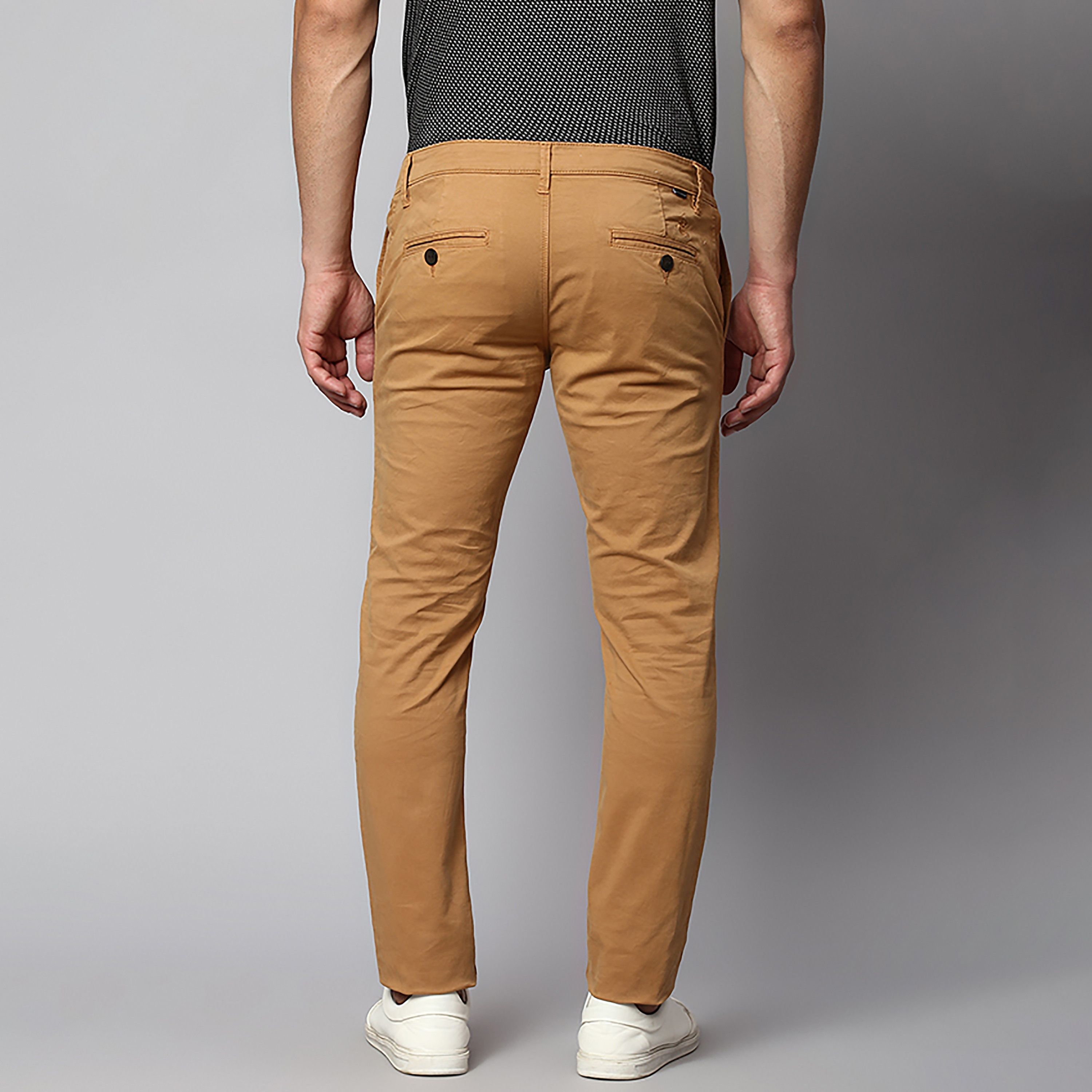 سروال سادة متوسط الارتفاع من بيفرلي هيلز بولو كلوب-men-clothing-bottoms-trousersandchinos-trousers-image-4