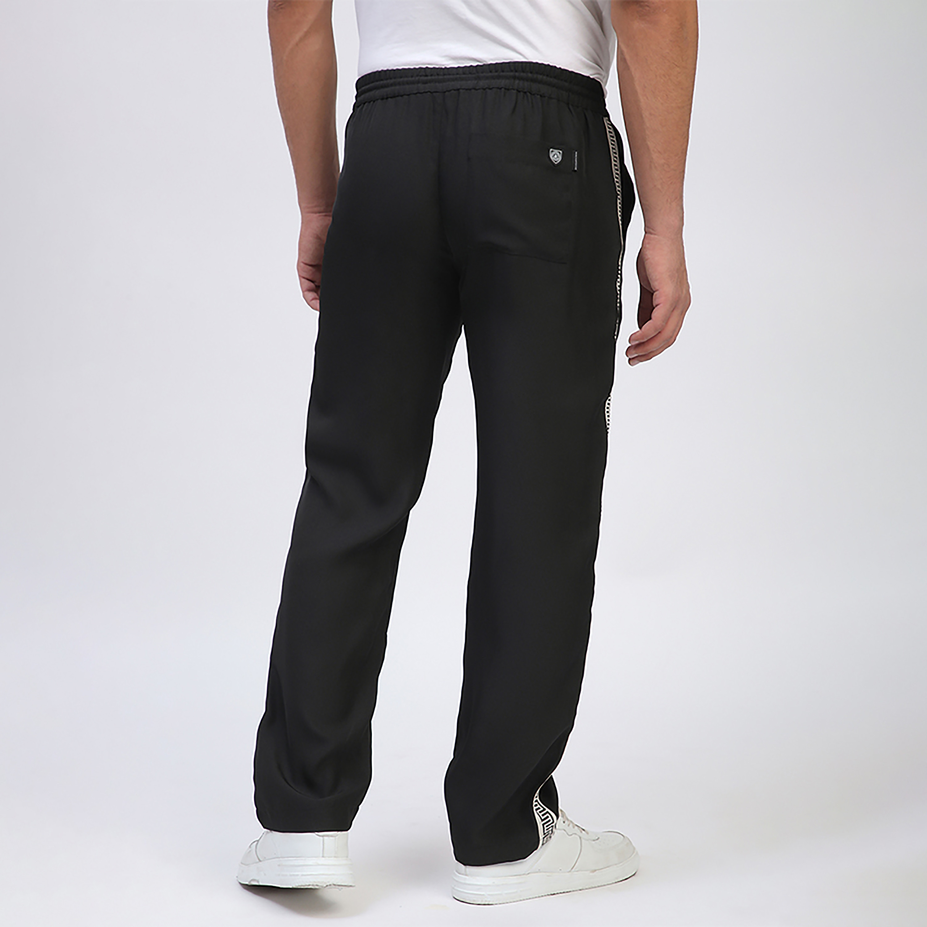 بنطلون رياضي برباط خصر متوسط سادة للرجال من بيفرلي هيلز بولو كلوب-men-clothing-bottoms-joggers-image-5