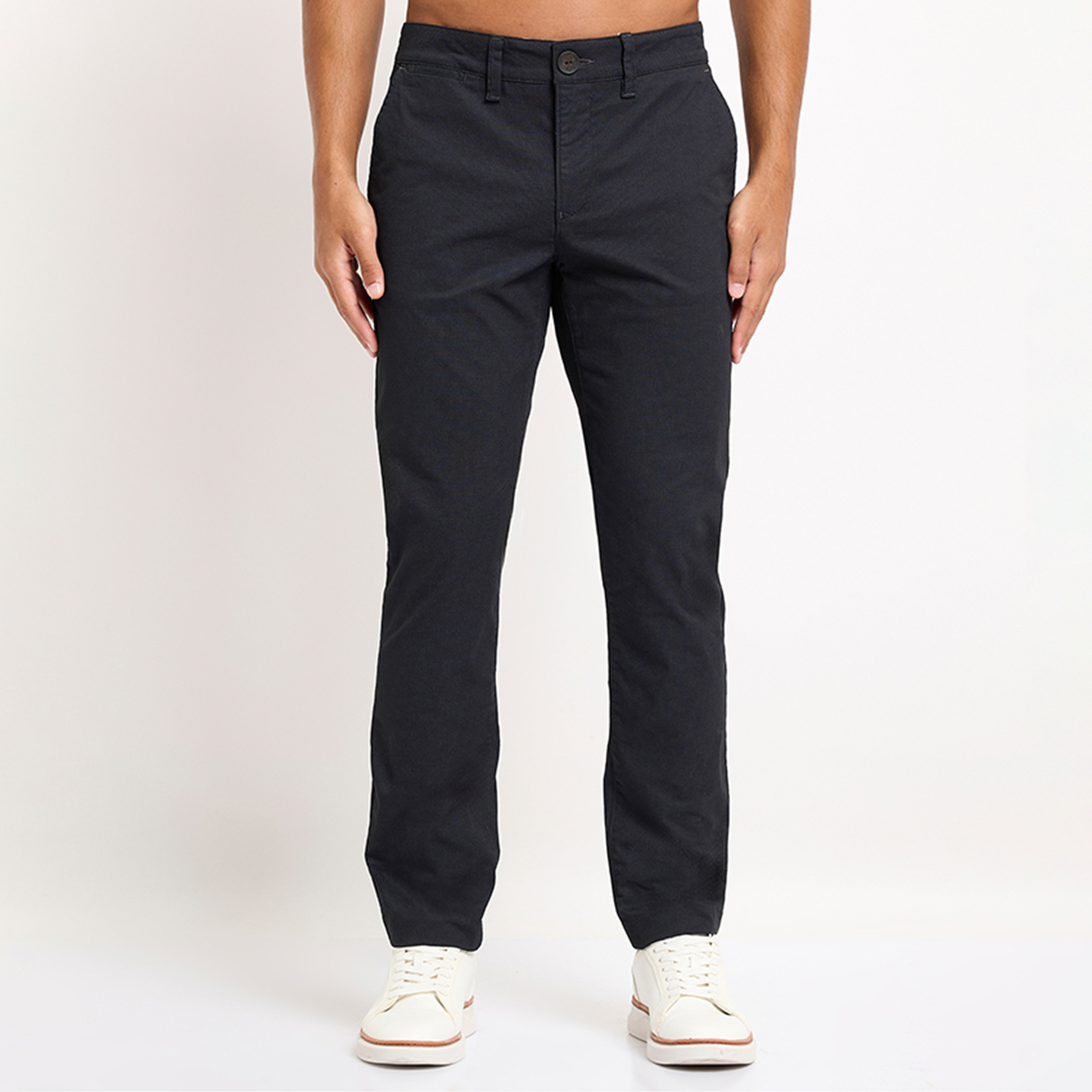 بنطال سادة ذو سليم فت مع متوسط ​​الارتفاع من بيفرلي هيلز بولو كلوب-men-clothing-bottoms-trousersandchinos-trousers-image-1