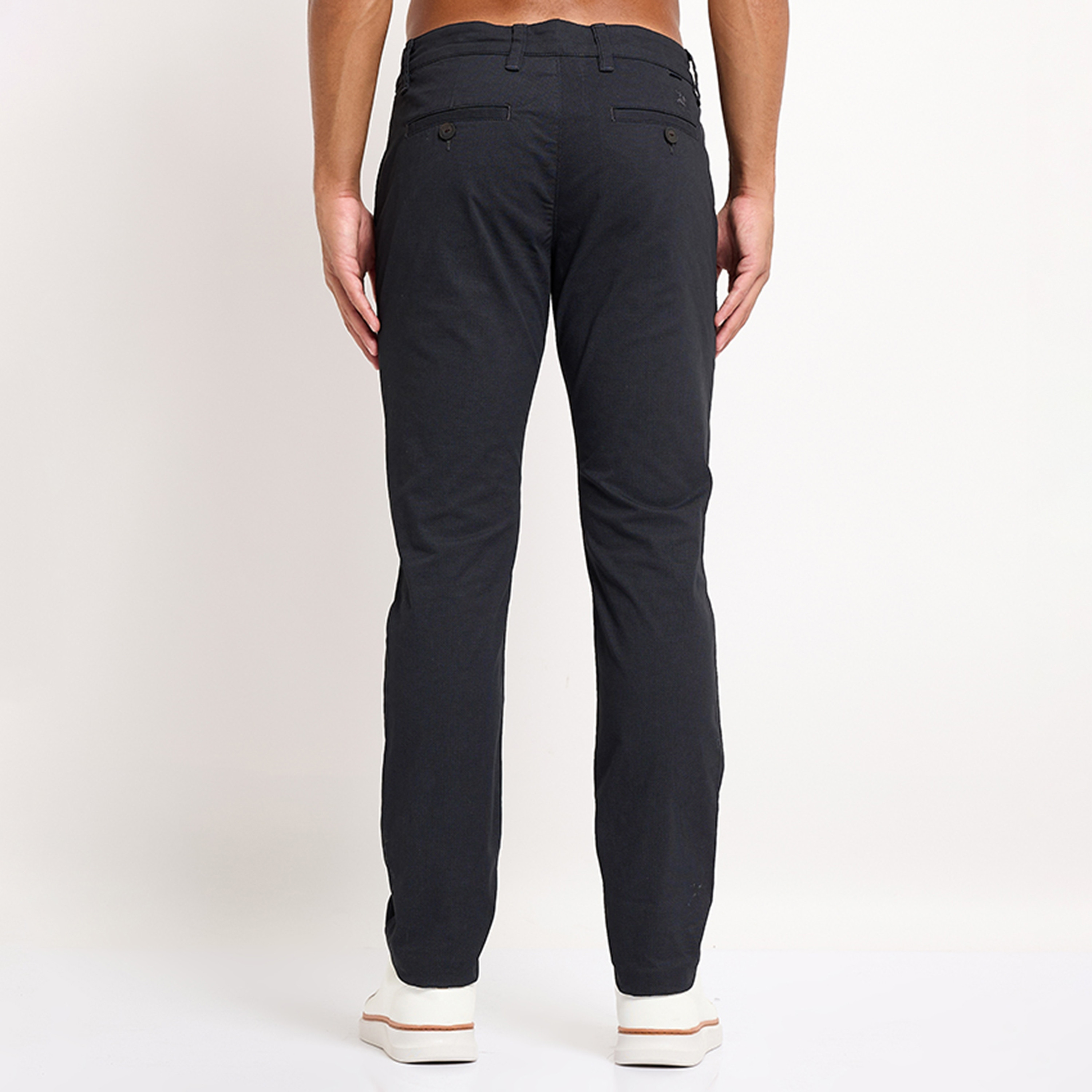 بنطال سادة ذو سليم فت مع متوسط ​​الارتفاع من بيفرلي هيلز بولو كلوب-men-clothing-bottoms-trousersandchinos-trousers-image-4