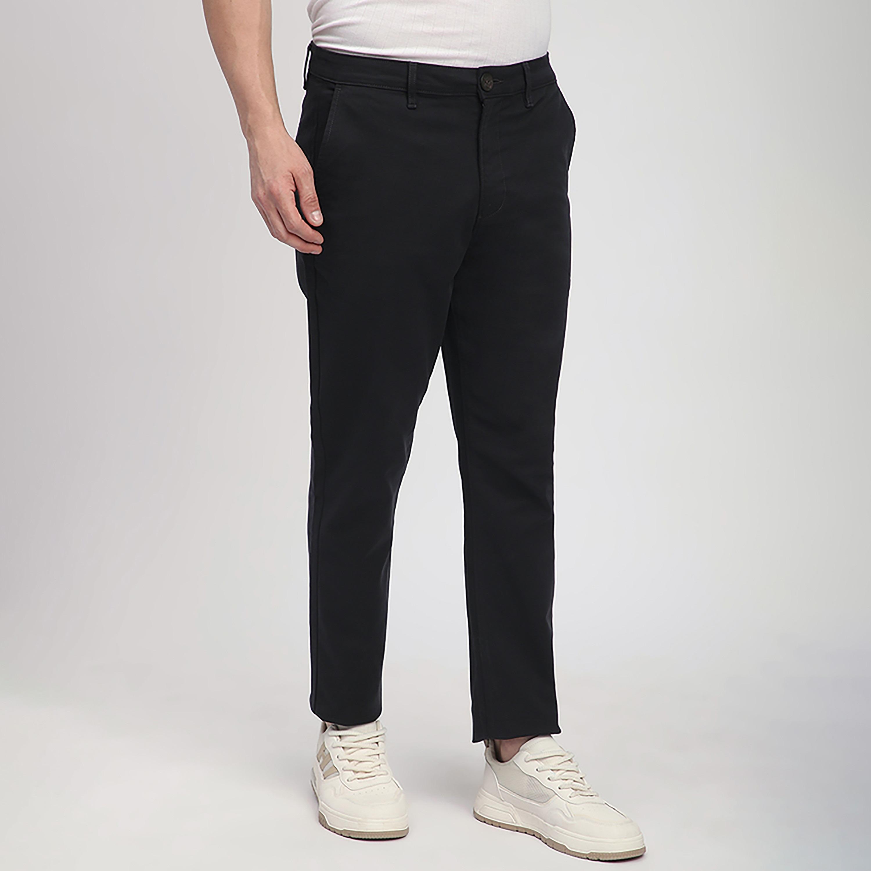 بنطلون تشينو رجالي سادة متوسط الارتفاع مع زر وسحاب من بيفرلي هيلز بولو كلوب-men-clothing-bottoms-trousersandchinos-chinos-image-7