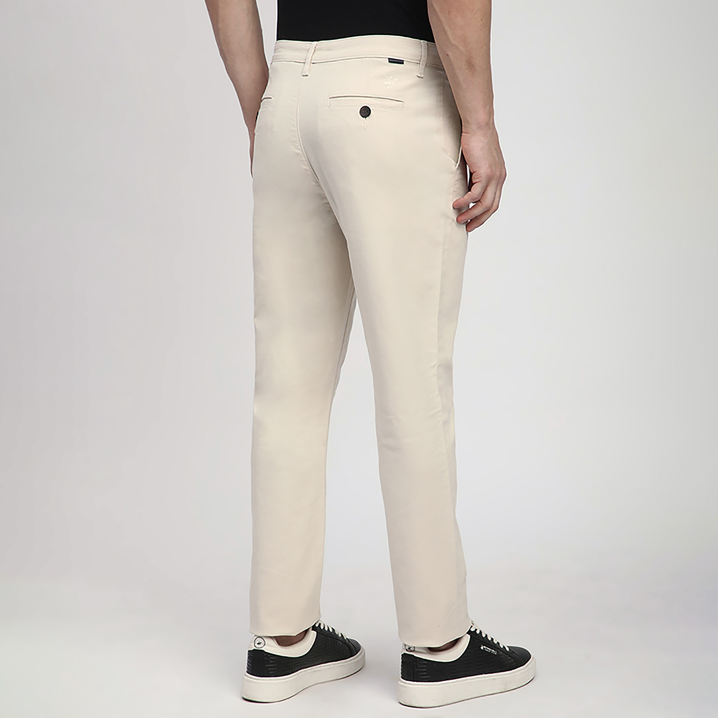 بنطلون تشينو رجالي سادة متوسط الارتفاع مع زر وسحاب من بيفرلي هيلز بولو كلوب-men-clothing-bottoms-trousersandchinos-chinos-image-12