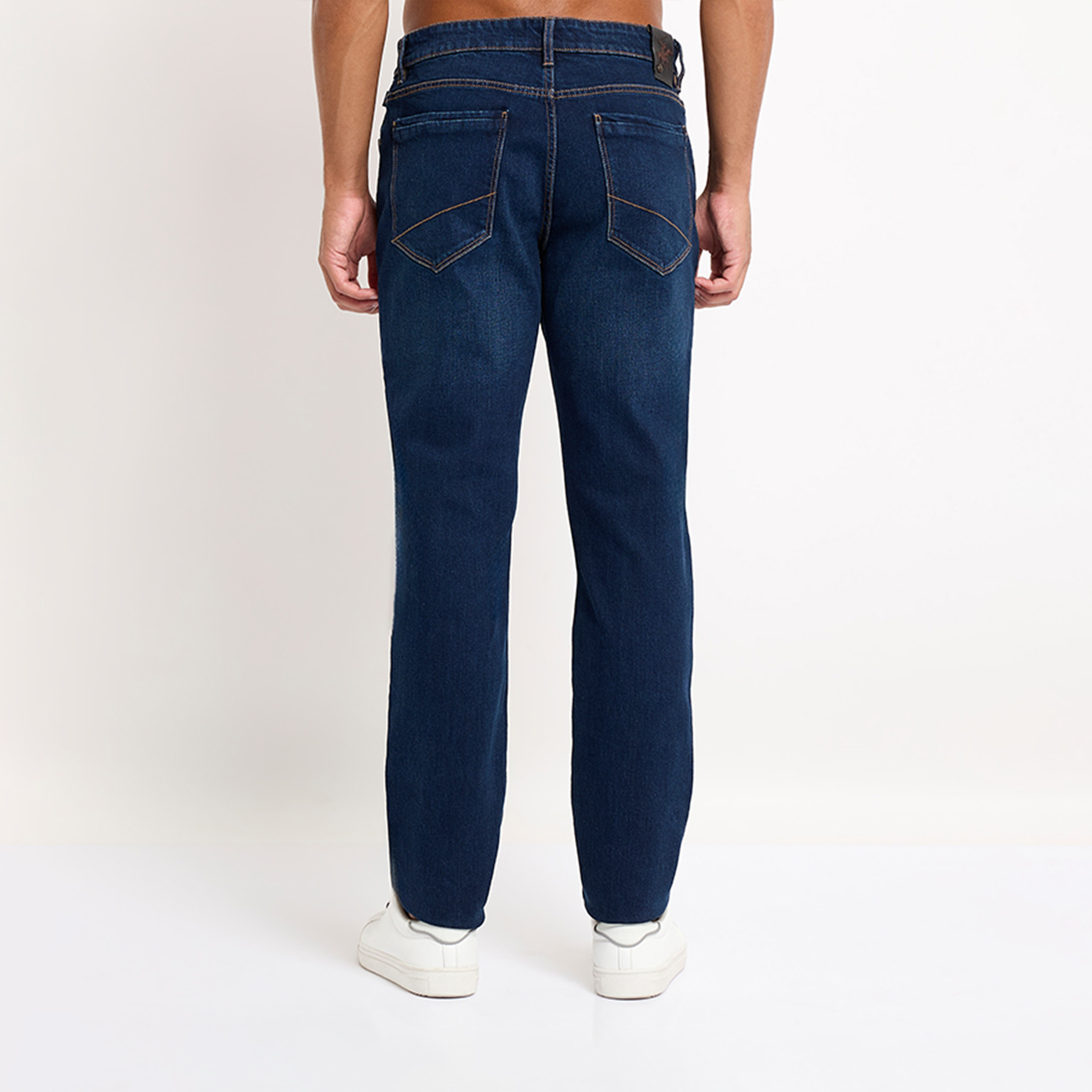 بنطلون جينز جينز جينز مستقيم متوسط الارتفاع للرجال من بيفرلي هيلز بولو كلوب-men-clothing-bottoms-jeans-image-2
