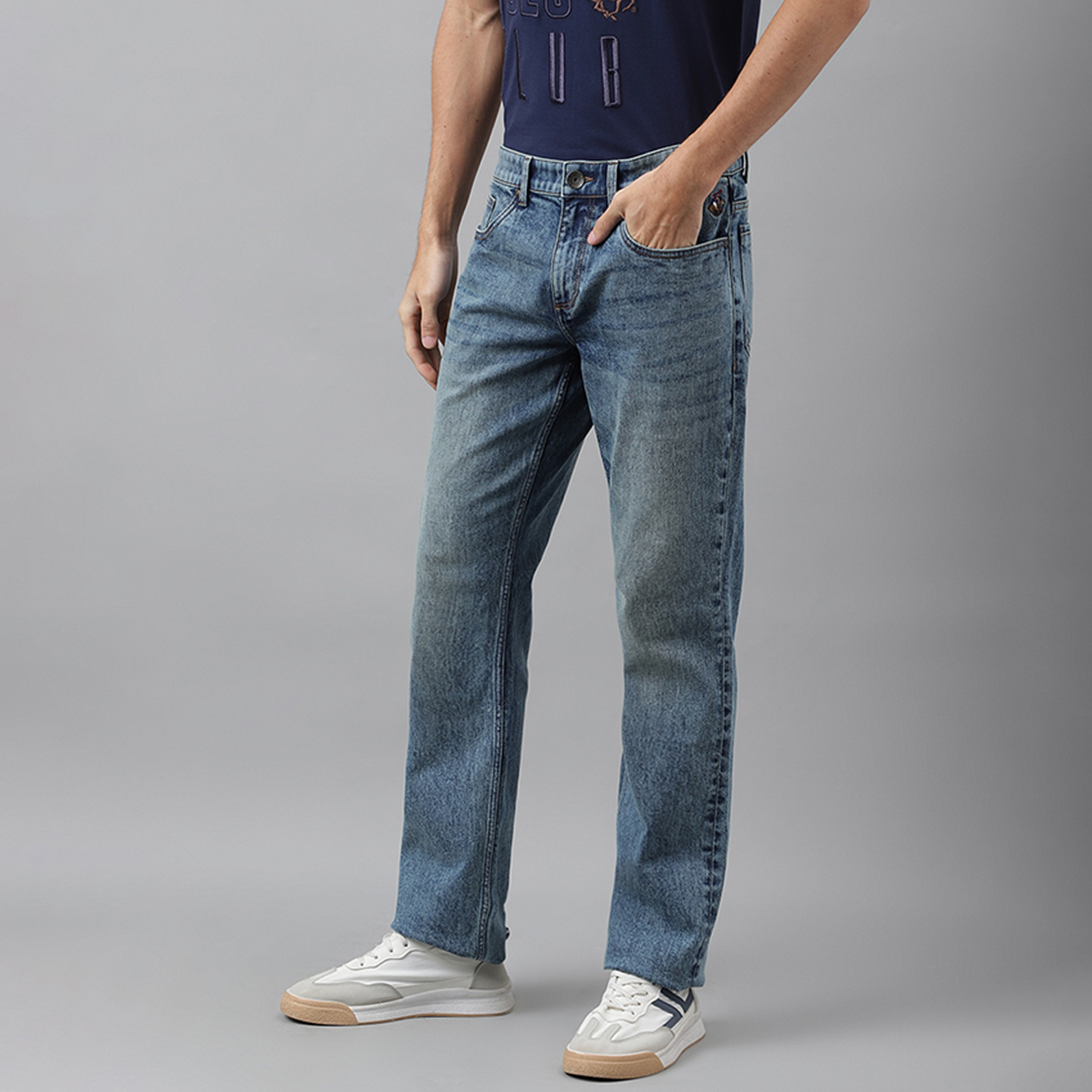بنطال جينز بيفرلي هيلز بولو كلوب بقصة ضيقة متوسط ​​الارتفاع ومغسل-men-clothing-bottoms-jeans-image-4