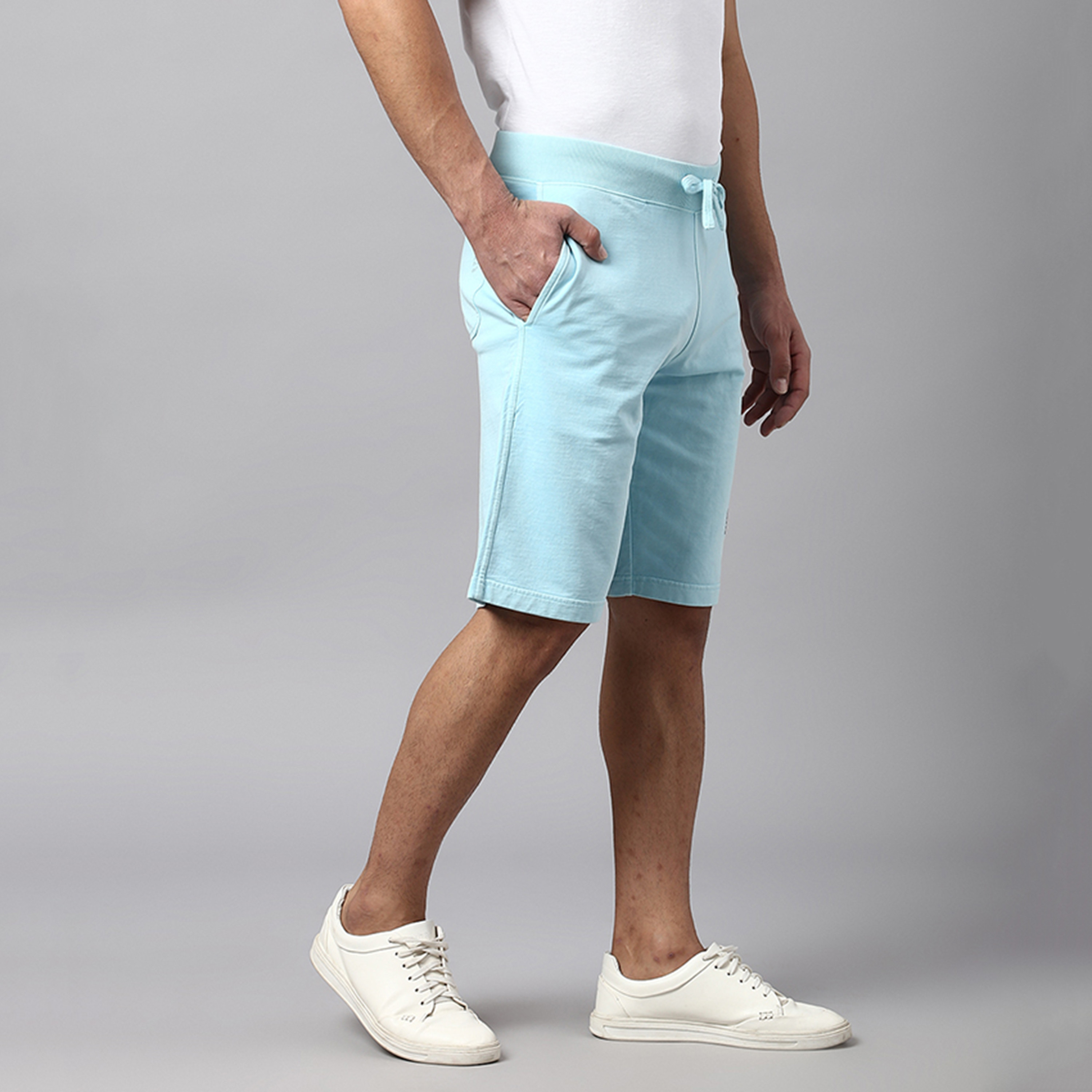 شعار نادي بيفرلي هيلز للبولو شورت متوسط الارتفاع بخيط سحب-men-clothing-bottoms-shorts-image-2