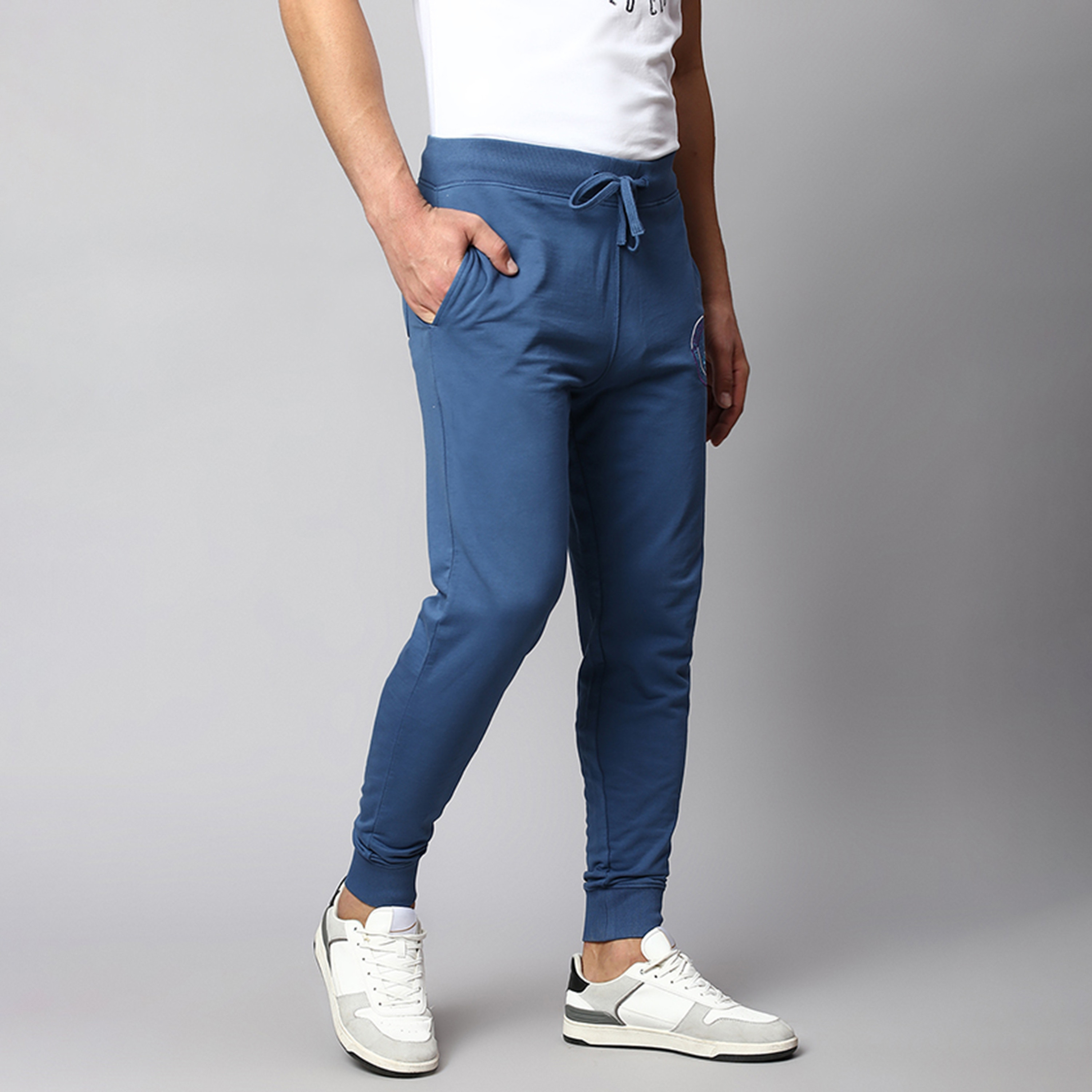 جوغر من بيفرلي هيلز بولو كلوب برباط متوسط الارتفاع مع شعار-men-clothing-bottoms-joggers-image-3