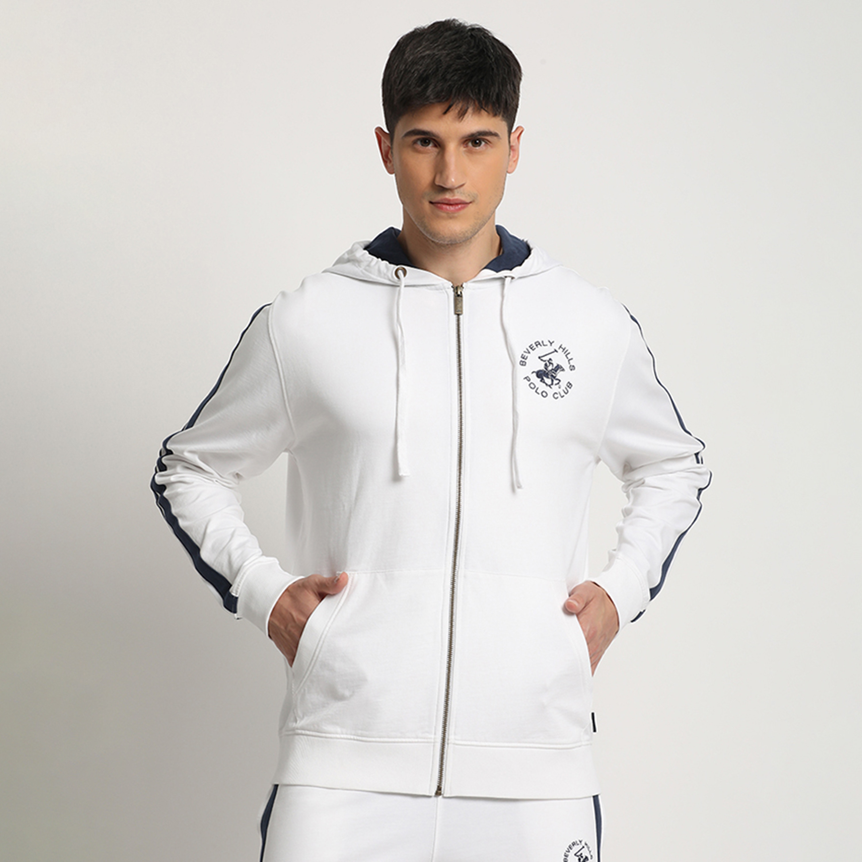 هودي بسحاب من بيفرلي هيلز بولو كلوب بشعار مع جيب كنغر منفصل-men-winterwear-hoodiesandsweatshirts-image-5
