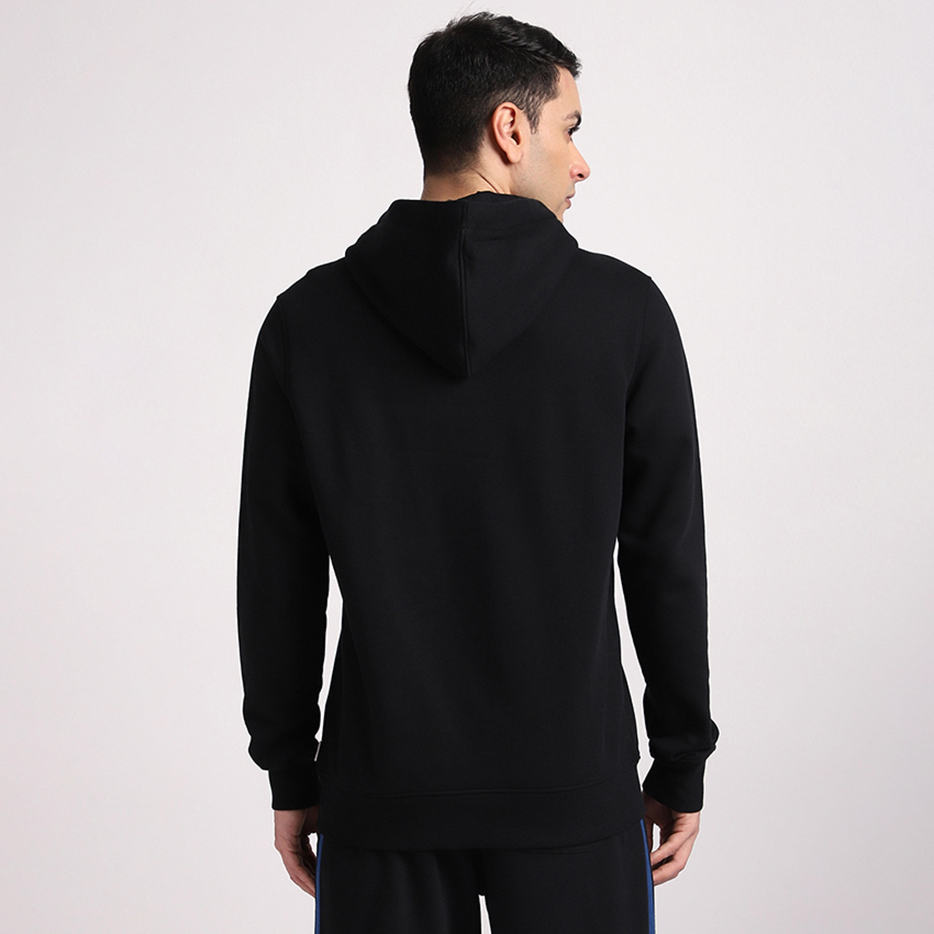 سويت شيرت رجالي بأكمام طويلة وقبعة ورقبة بغطاء وشعار مطرز من بيفرلي هيلز بولو كلوب-men-winterwear-hoodiesandsweatshirts-image-4