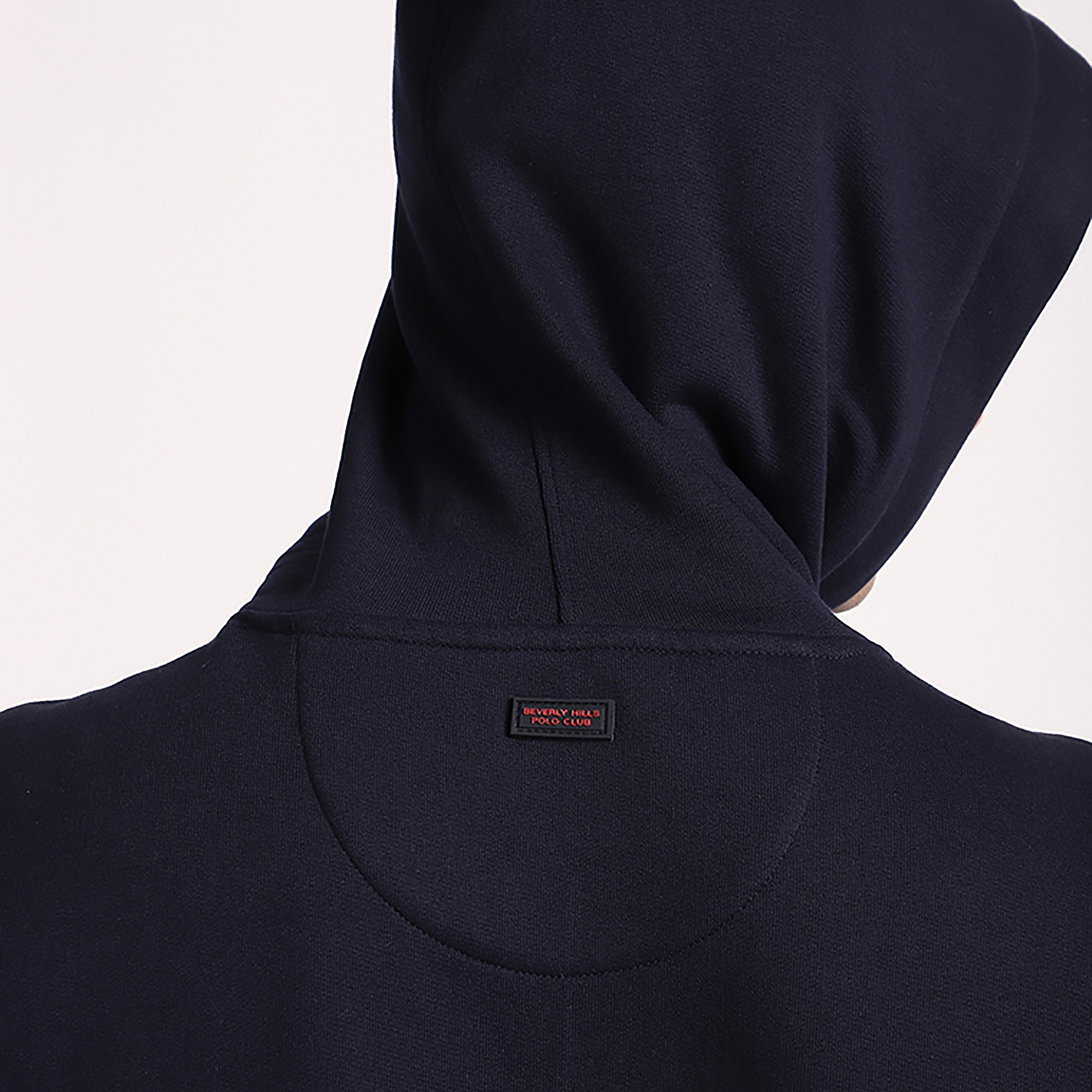 سويت شيرت رجالي بأكمام طويلة وقبعة ورقبة بغطاء وشعار مطرز من بيفرلي هيلز بولو كلوب-men-winterwear-hoodiesandsweatshirts-image-9