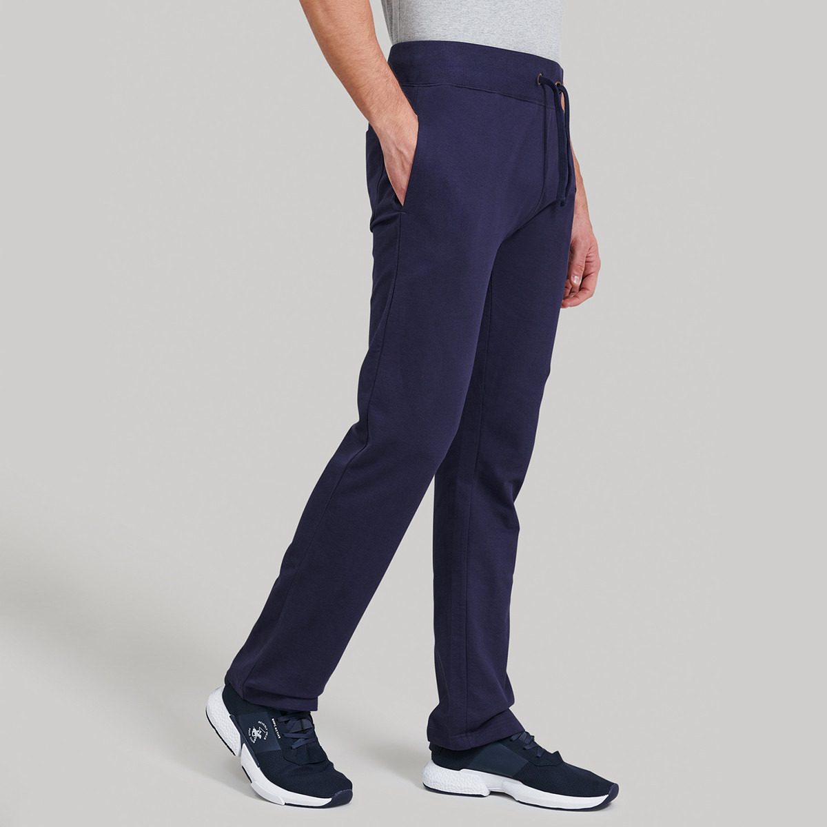 بنطال رياضي من بيفرلي هيلز بولو كلوب برباط متوسط الارتفاع مع شعار-men-clothing-bottoms-joggers-image-5