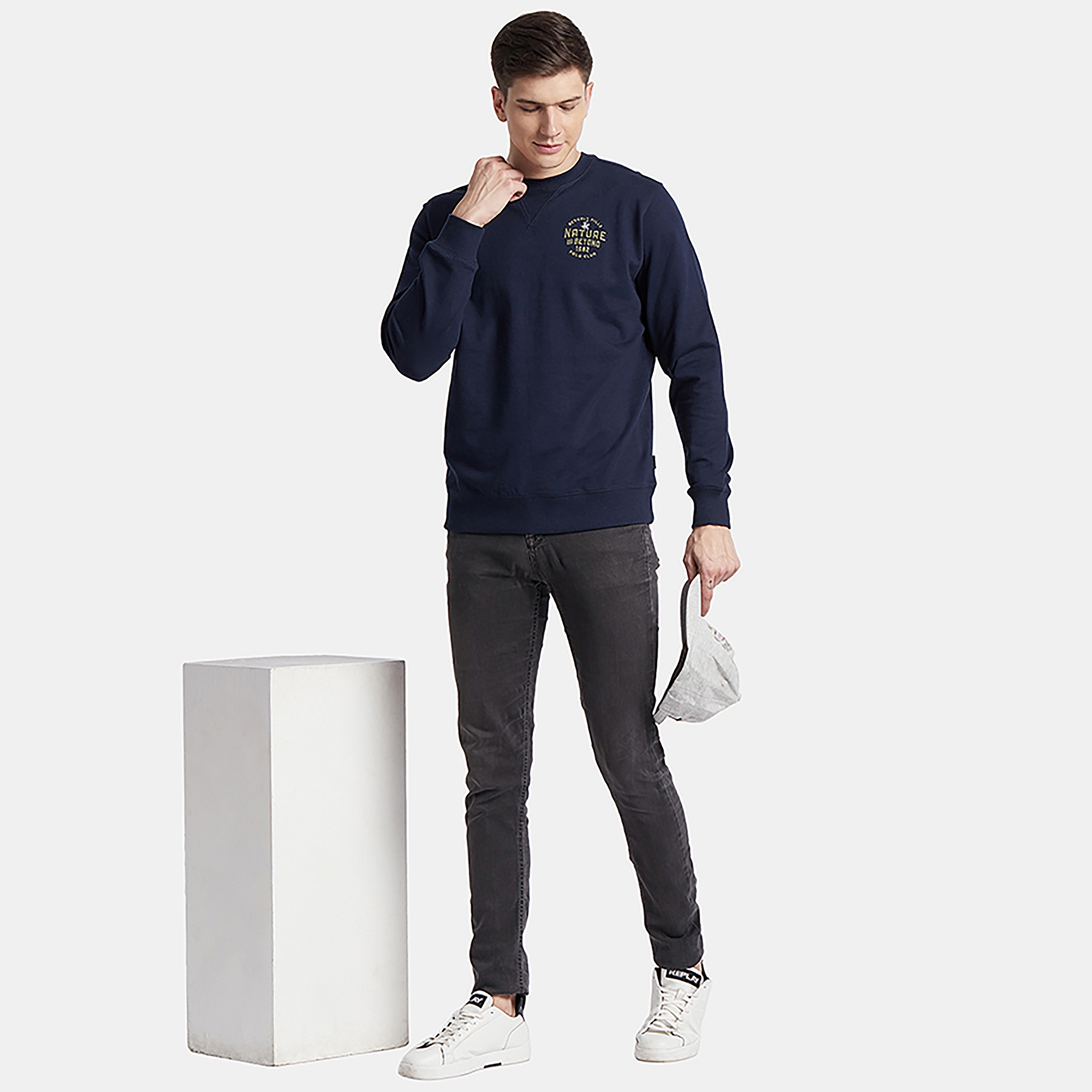 Beverly Hills Polo Club Logo Crew Neck Sweatshirt-men-winterwear-hoodiesandsweatshirts-image-2