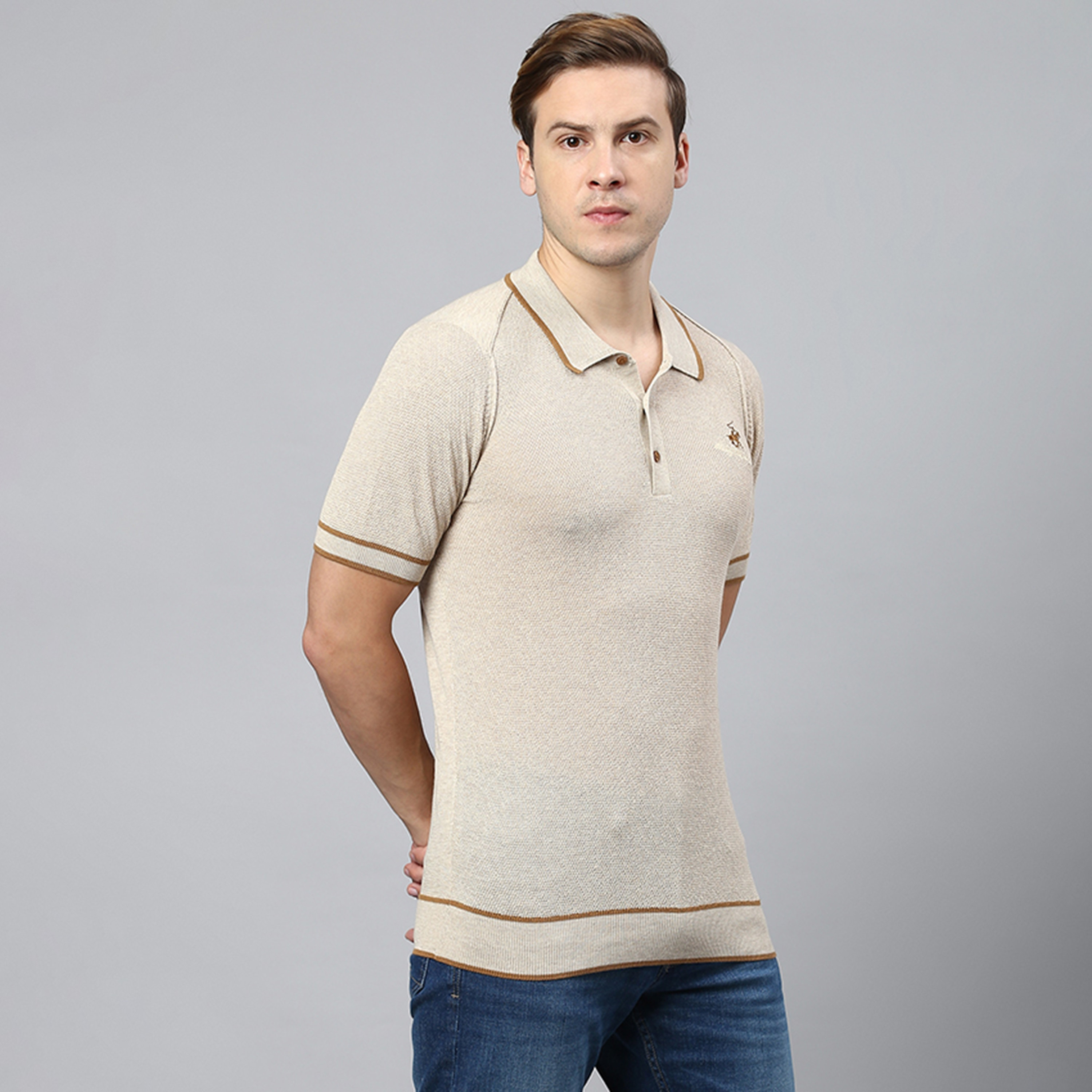 سويتر بولو من بيفرلي هيلز بولو كلوب بياقة وأكمام قصيرة مع شعار بمطرز-men-clothing-sweatersandpullovers-image-7