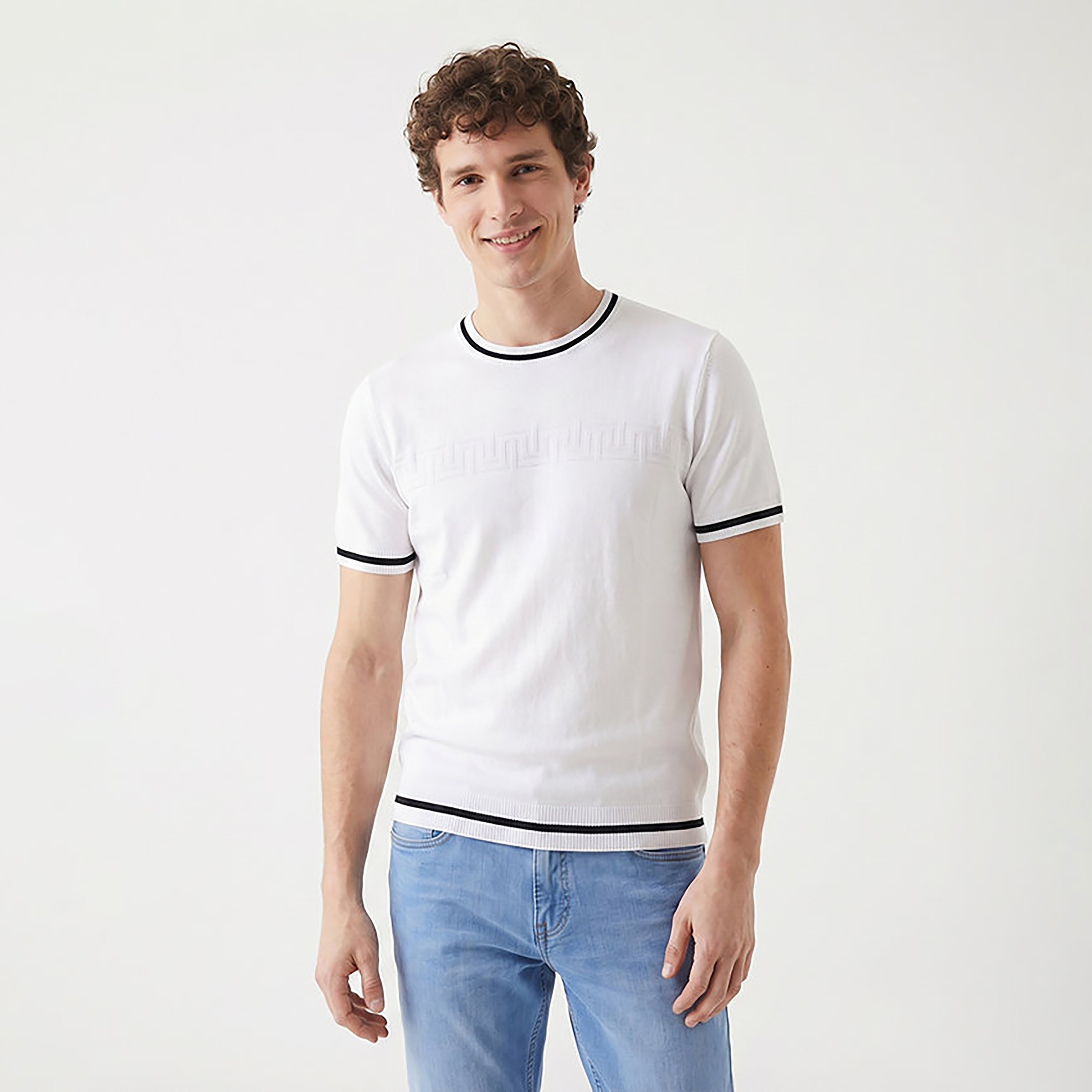 كنزة (بلوفر) للرجال محلمة وبياقة دائرية وأكمام قصيرة من بيفرلي هيلز بولو كلوب-men-clothing-sweatersandpullovers-image-1