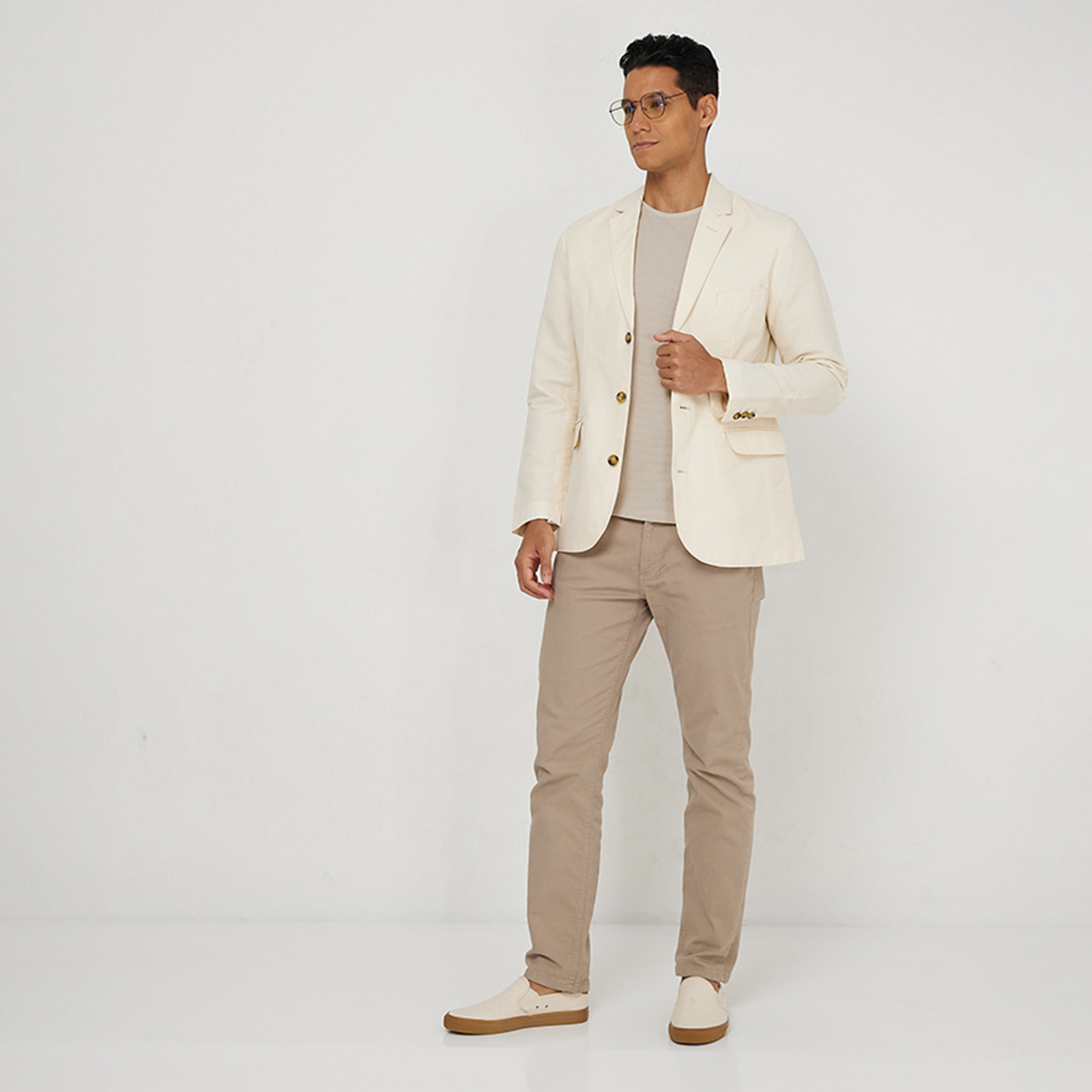 بليزر سادة مع طية صدر السترة من بيفرلي هيلز بولو كلوب-men-clothing-jacketsandblazers-blazers-image-2