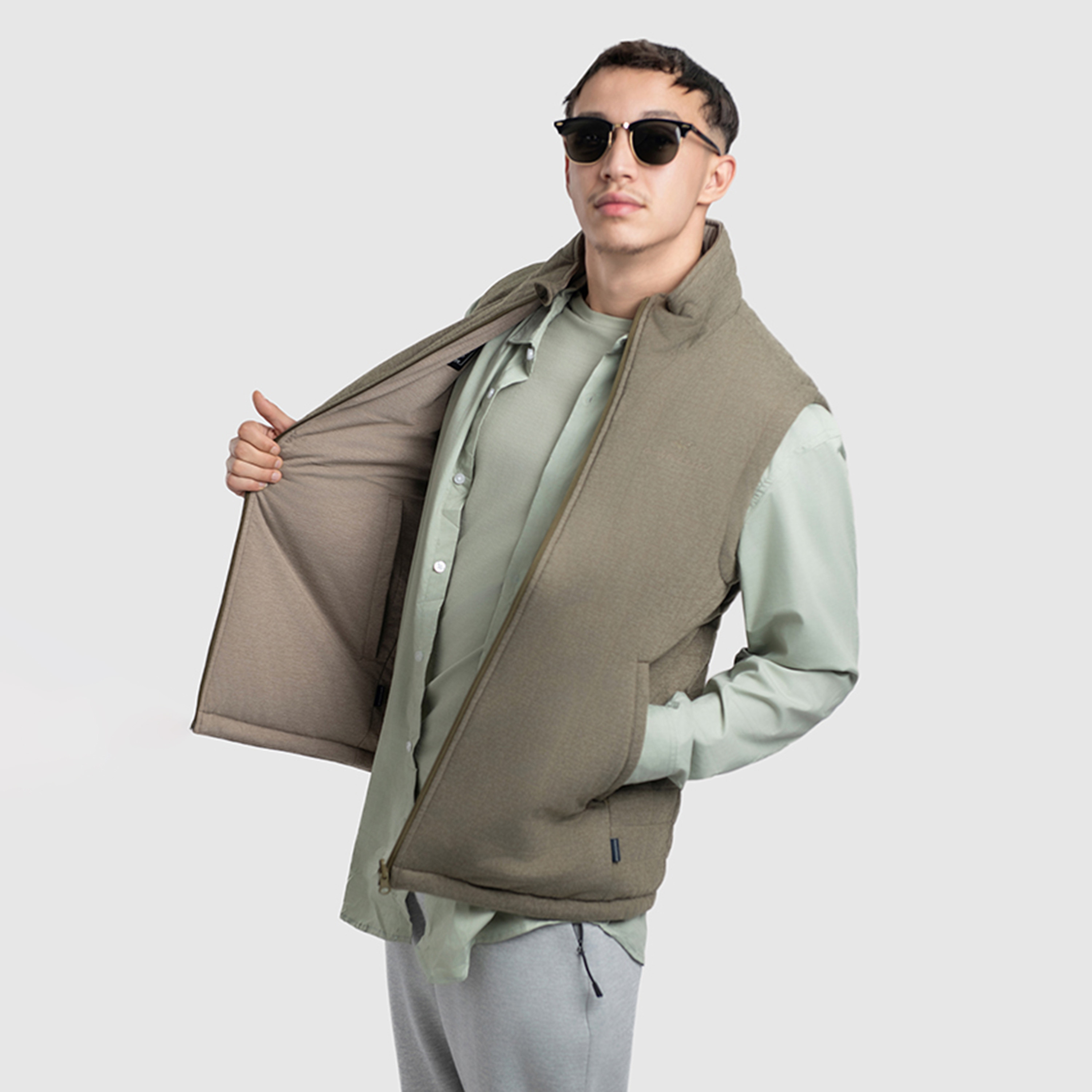 Beverly Hills Polo Club Plain High Neck Sleeveless Men's Jacket-men-clothing-jacketsandblazers-jackets-image-2