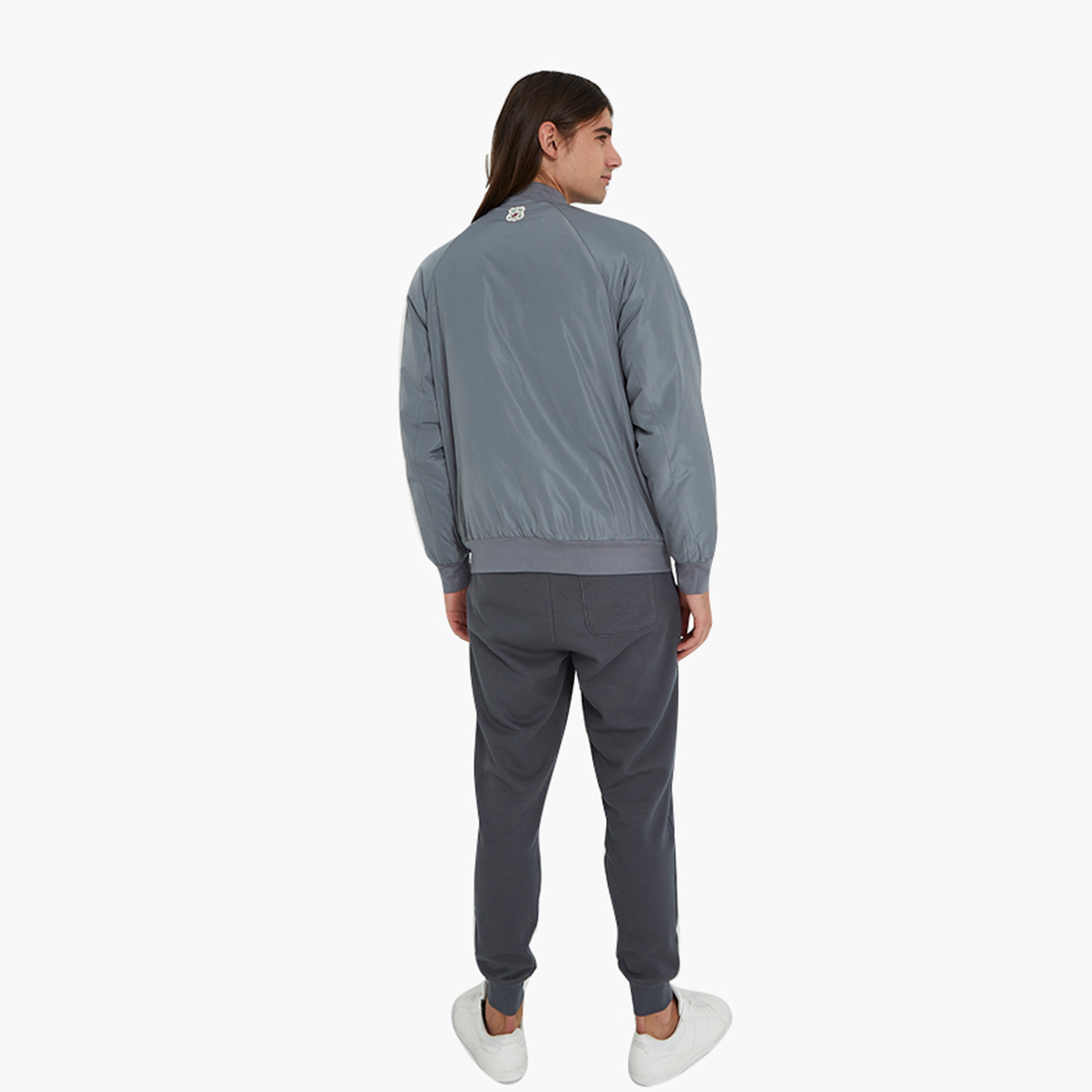 جاكيت بومبر رجالي بياقة قائمة وأكمام راجلان بألوان متعددة من بيفرلي هيلز بولو كلوب-men-clothing-jacketsandblazers-jackets-image-8